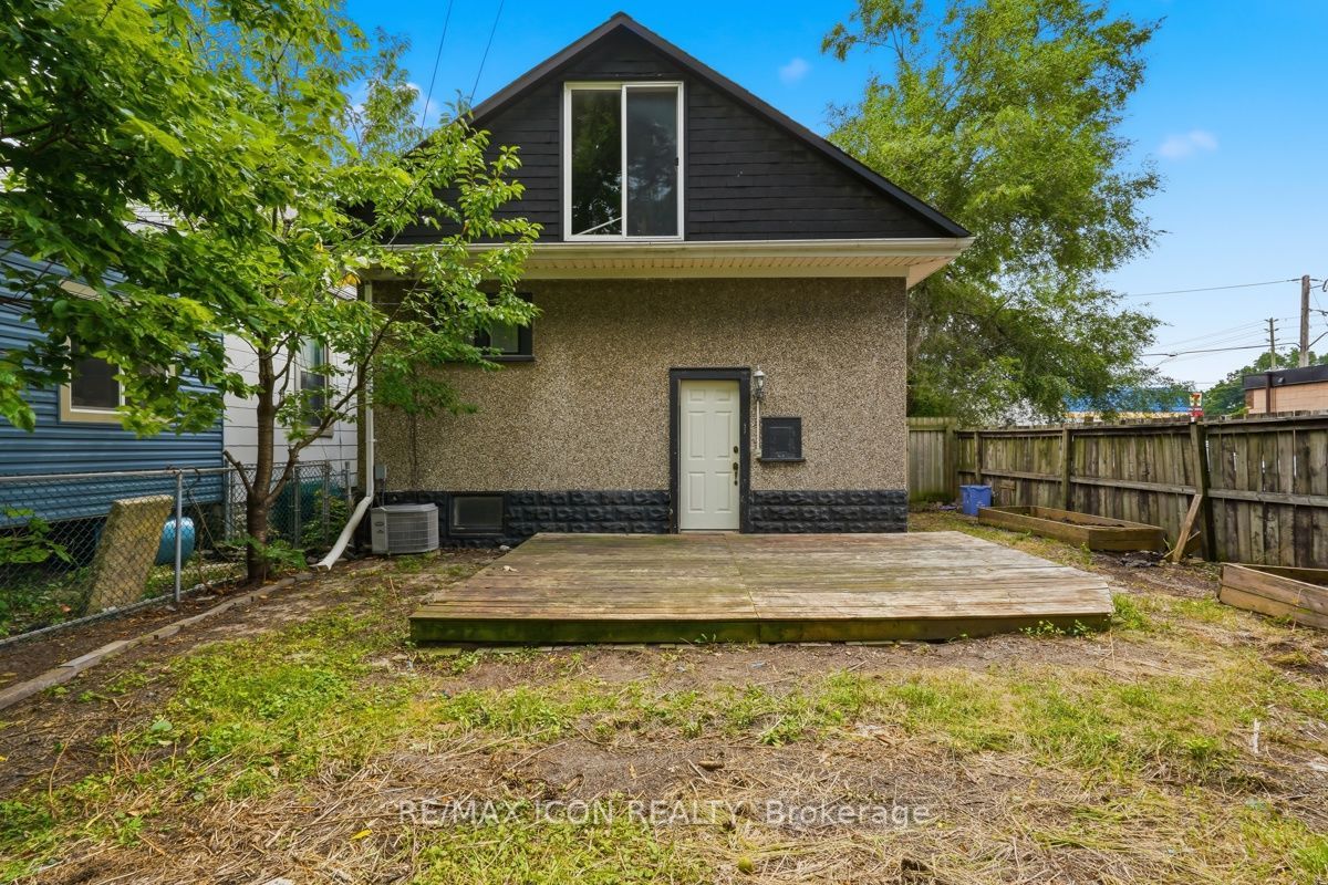 31 Mount Pleasant Avenue Property Photo 41