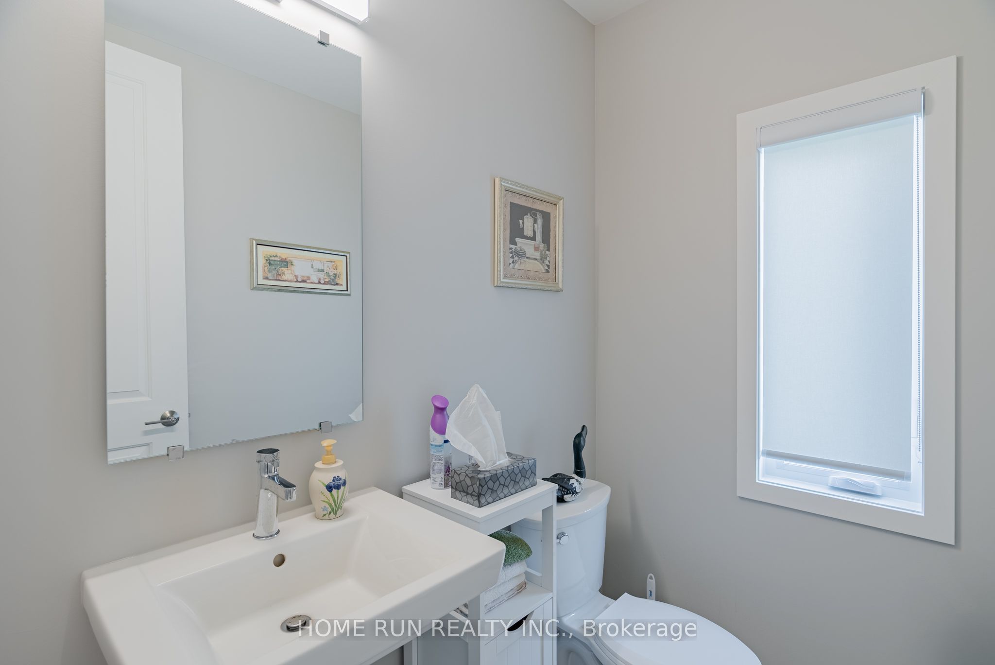 451 Longworth Avenue Property Photo 25