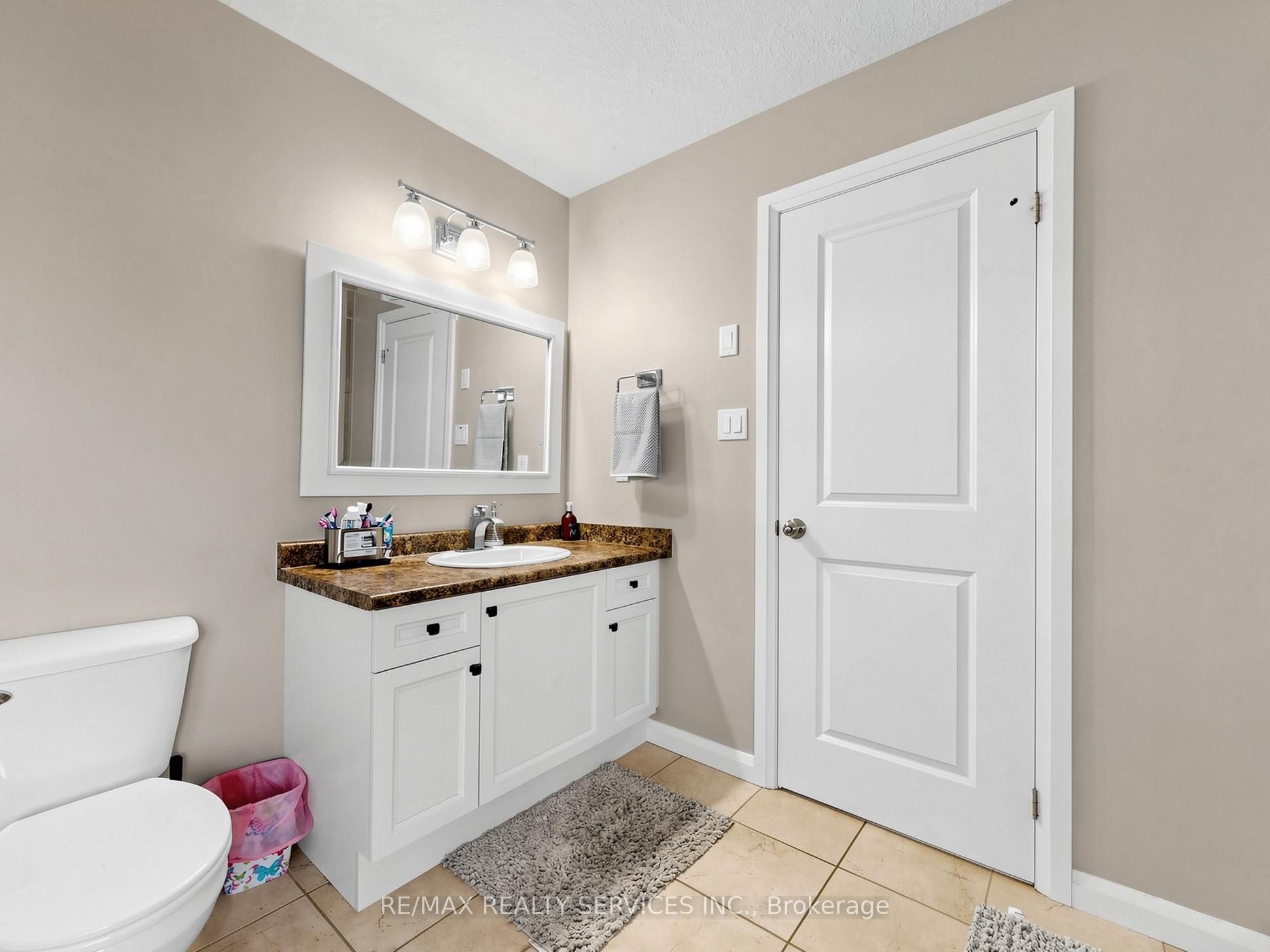 291 Hardcastle Drive Property Photo 22