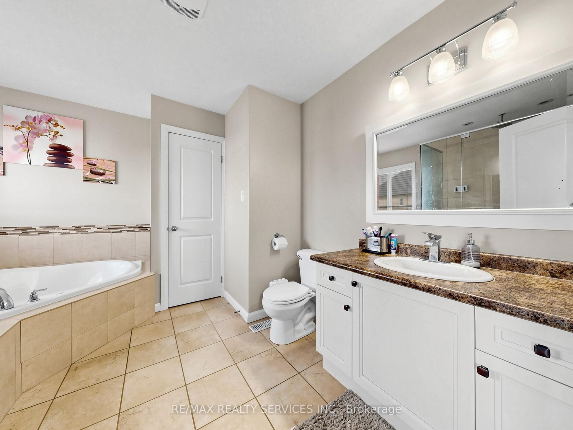 291 Hardcastle Drive Property Photo 23