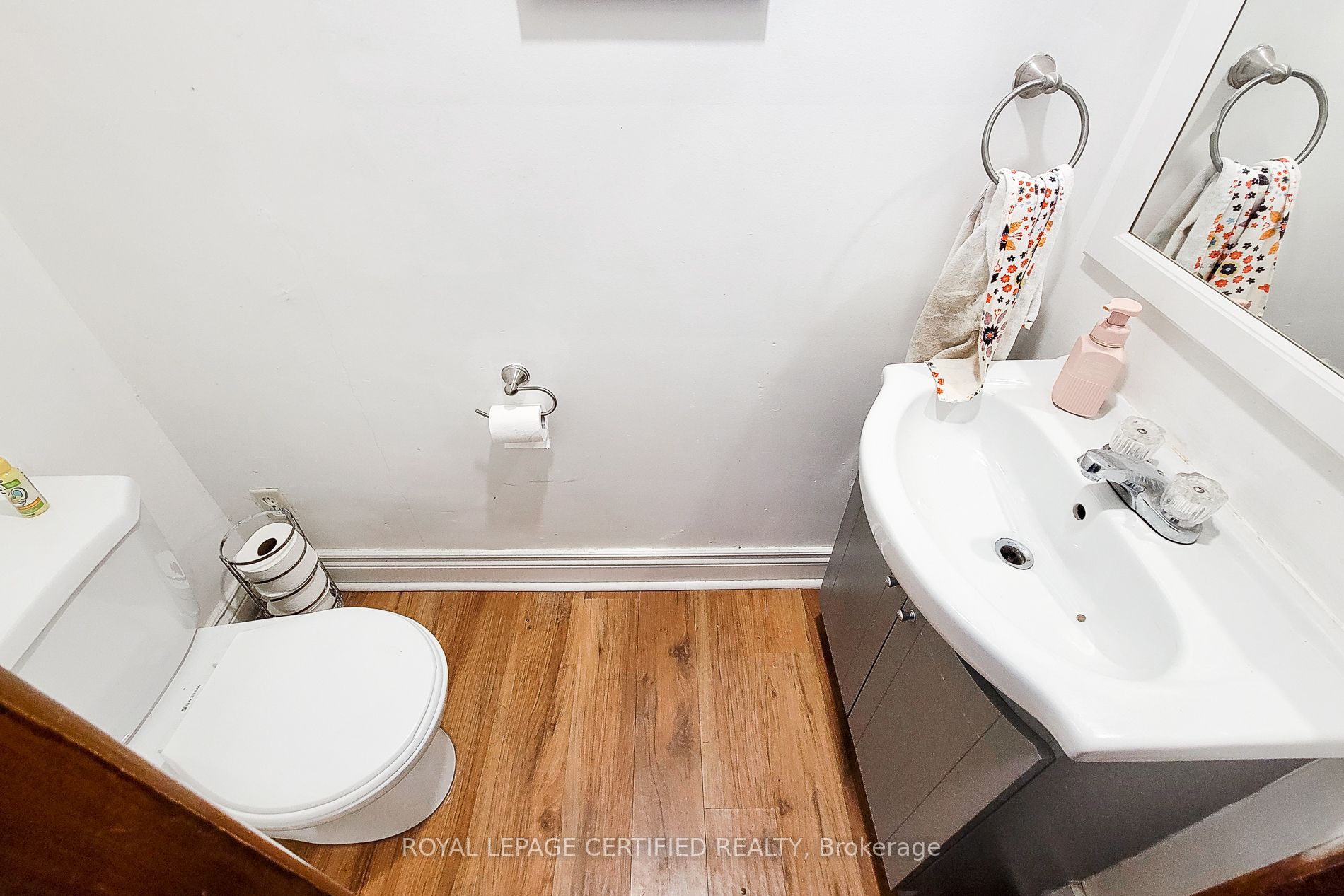 55 Garner Road Property Photo 17