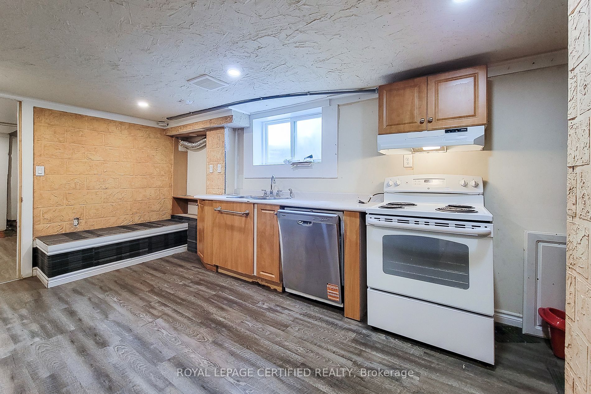 55 Garner Road Property Photo 25