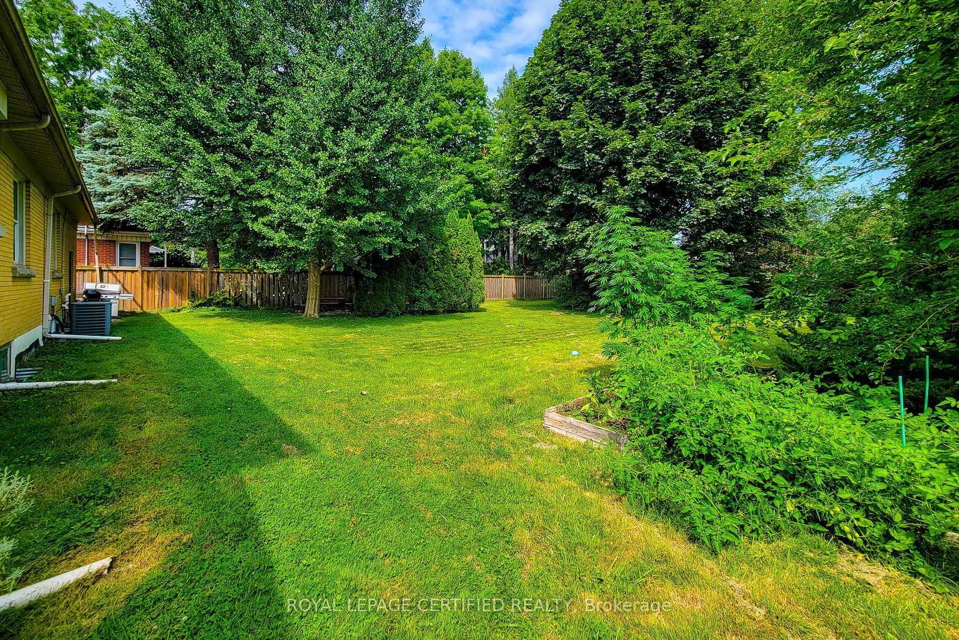 55 Garner Road Property Photo 34