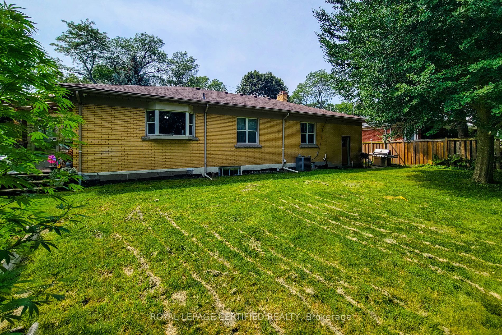 55 Garner Road Property Photo 36