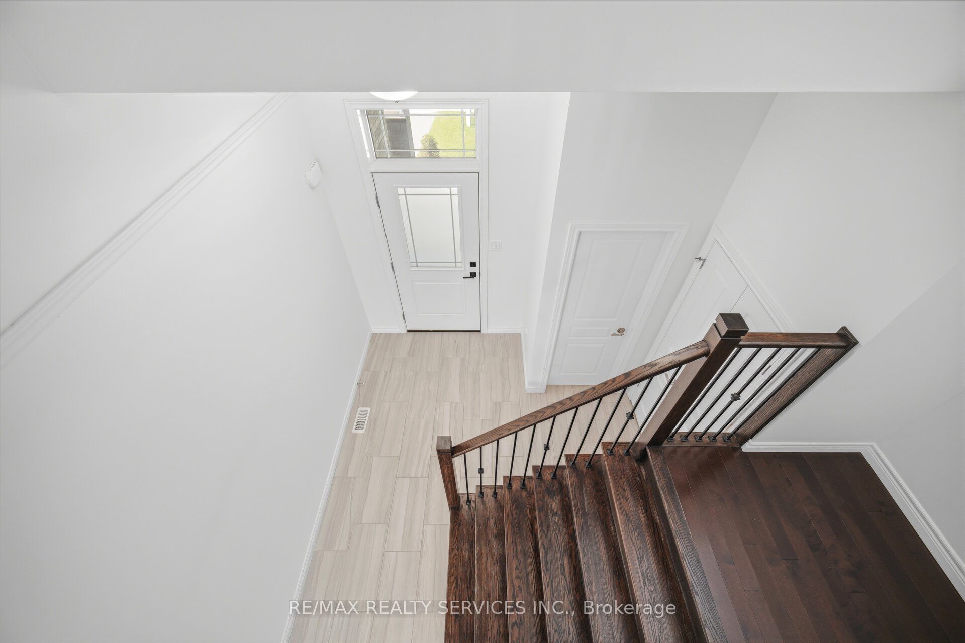 9 Monty Avenue Property Photo 6