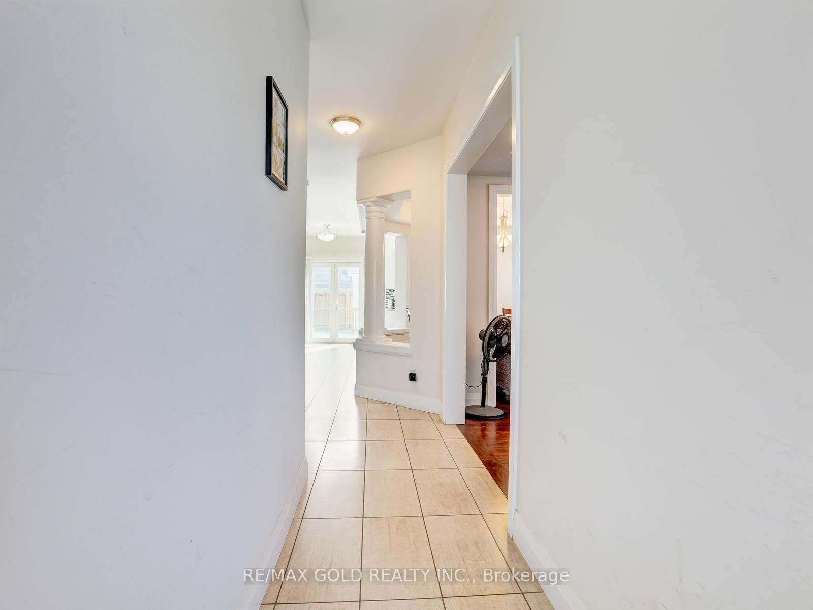 812 Halifax Road Property Photo 4