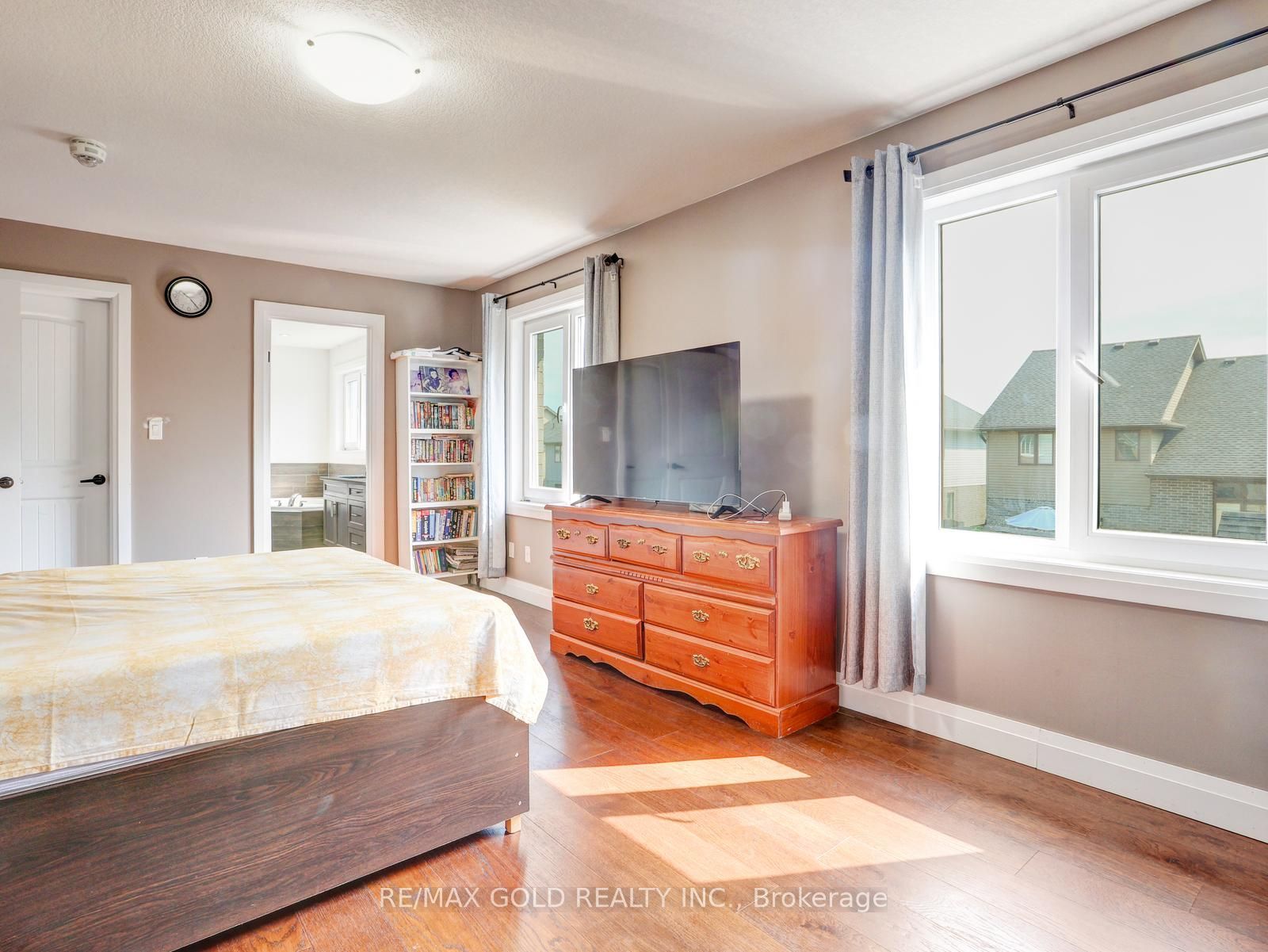 812 Halifax Road Property Photo 25