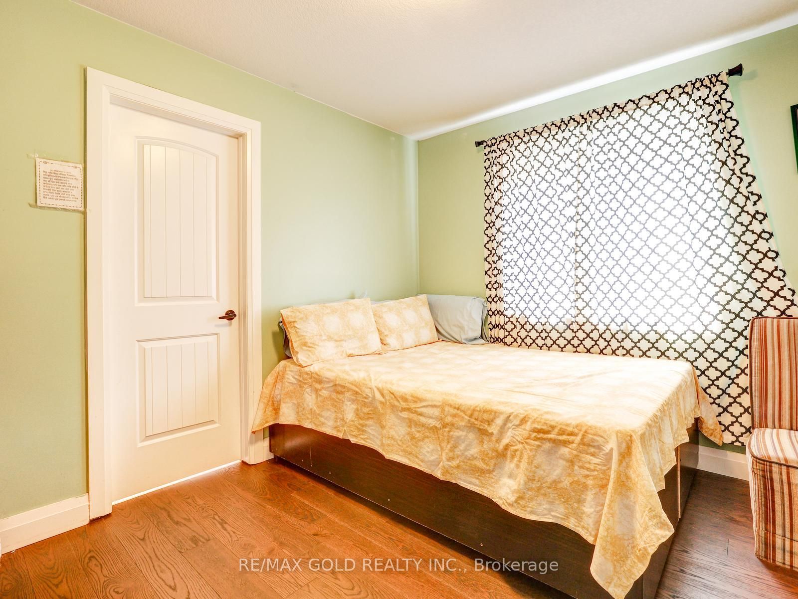 812 Halifax Road Property Photo 35
