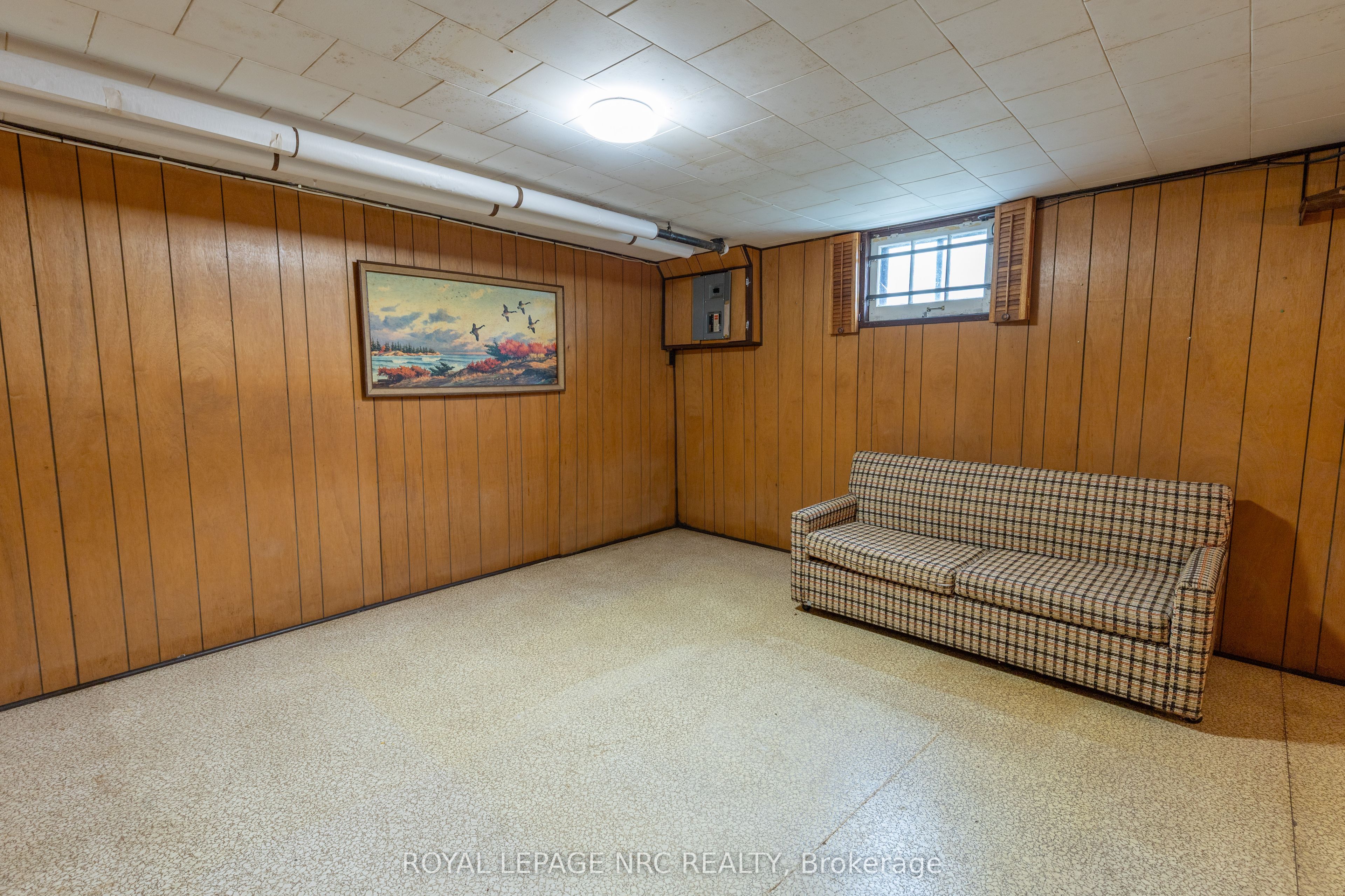 215 Knoll Street Property Photo 46