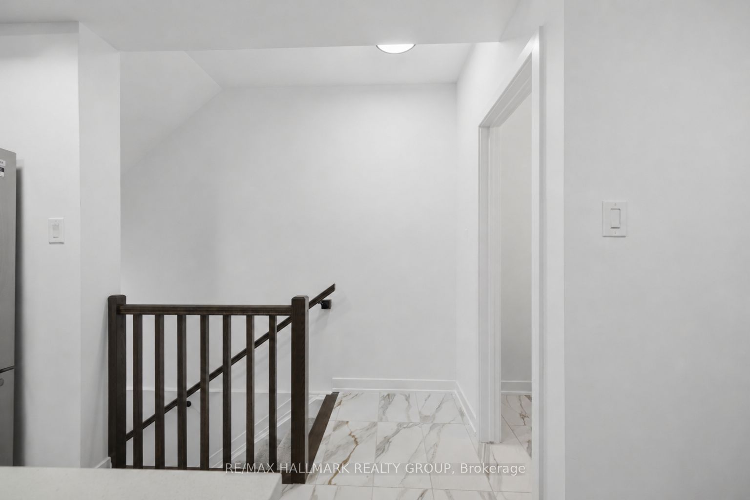 623 Silhouette Private Property Photo 22