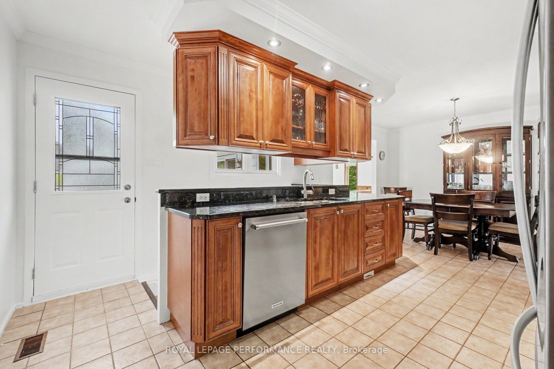 1599 Maxime Street Property Photo 13