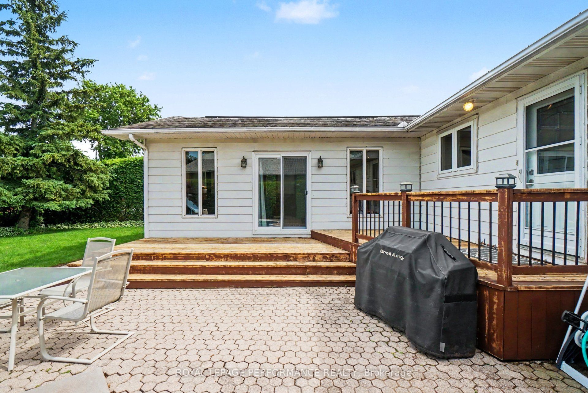 1599 Maxime Street Property Photo 31