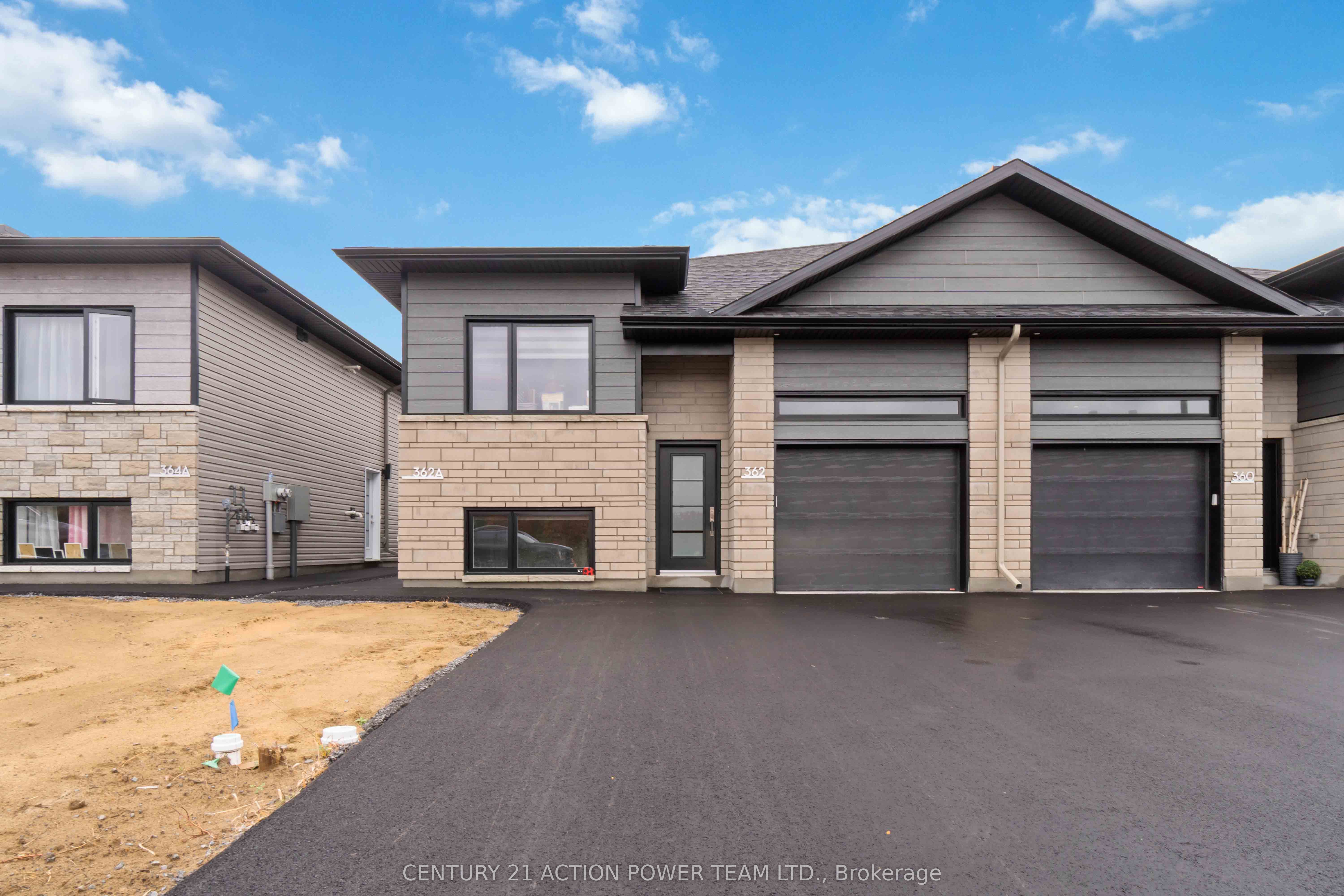 362 Hazel Crescent W A Property Photo 1