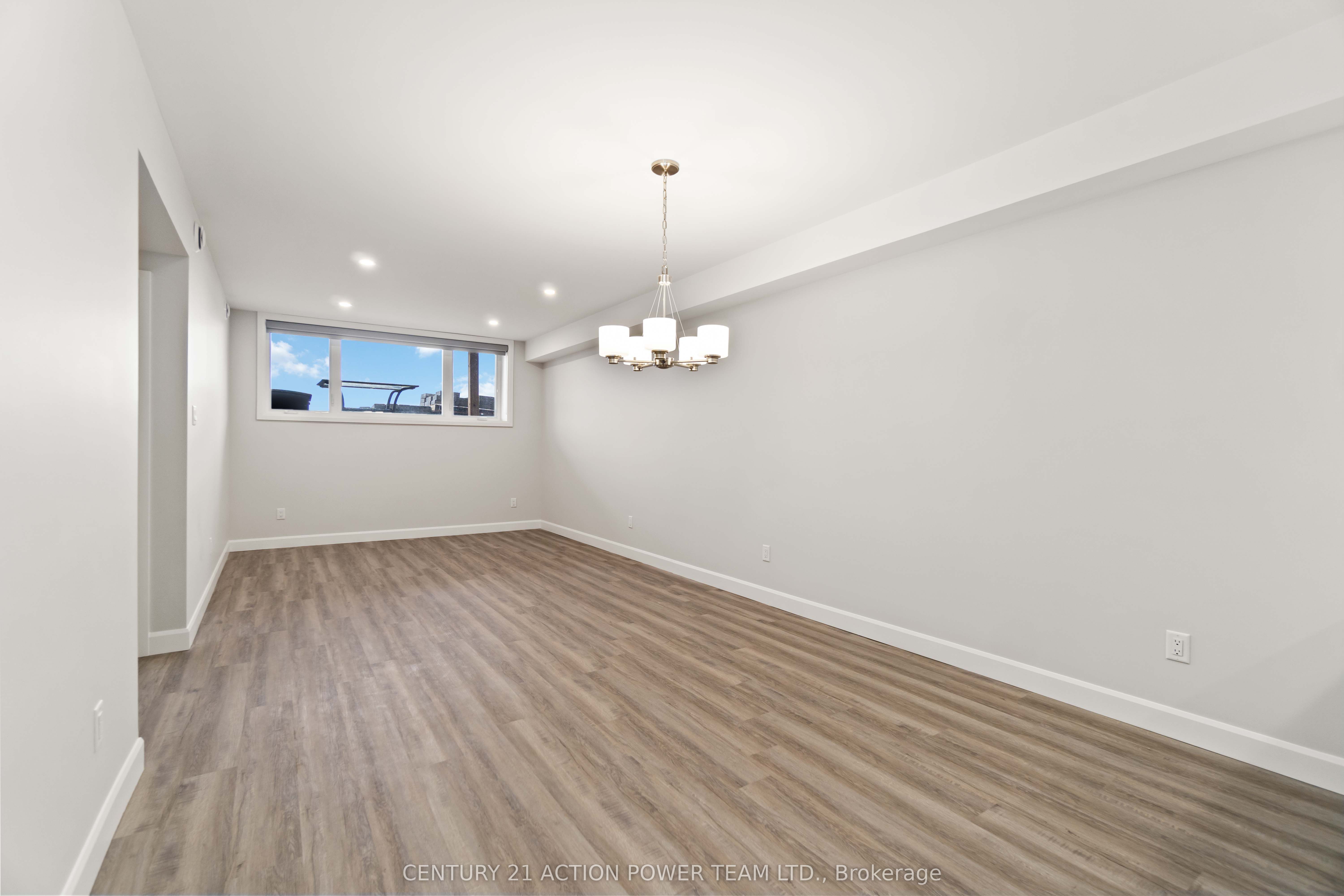 362 Hazel Crescent W A Property Photo 10