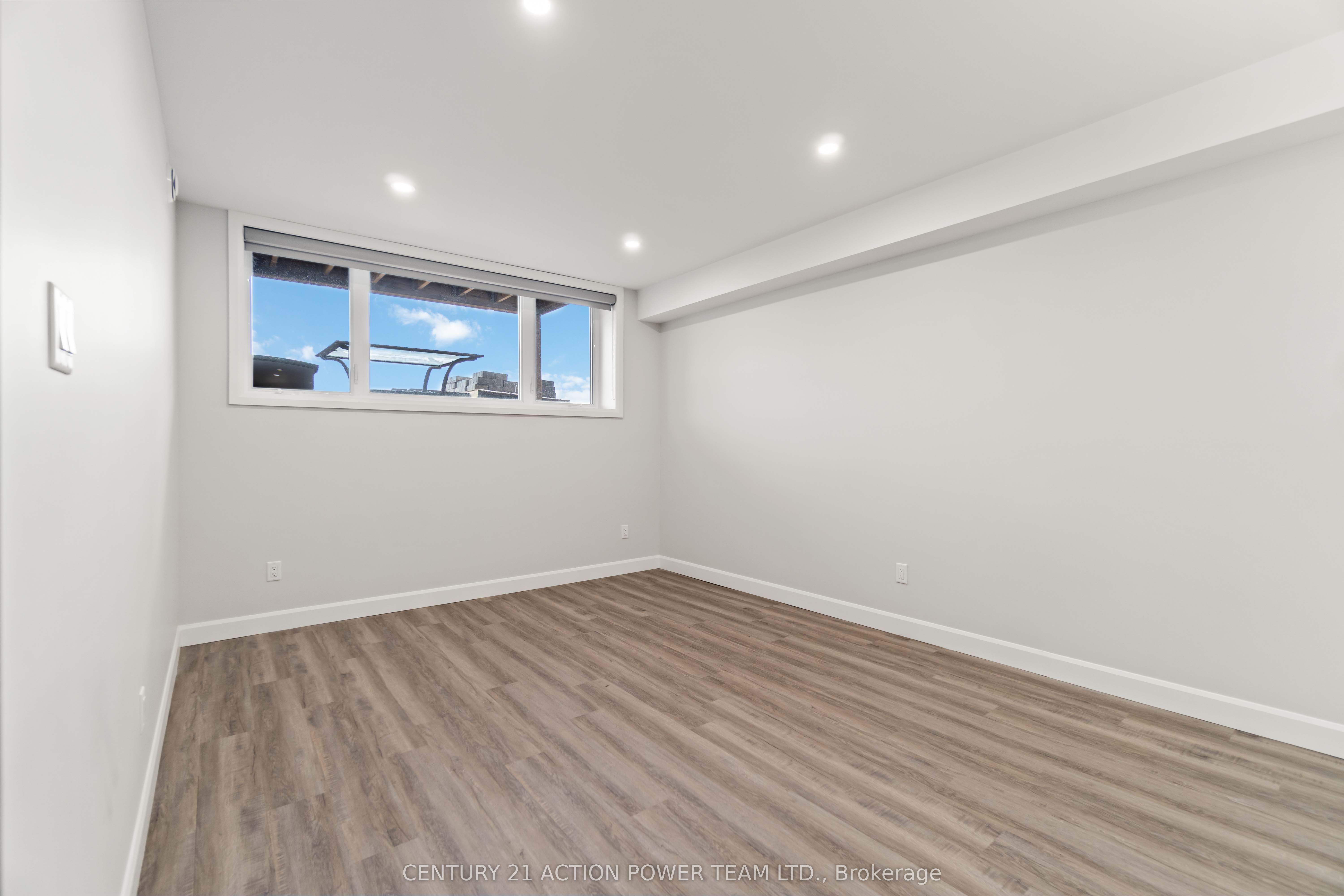 362 Hazel Crescent W A Property Photo 16