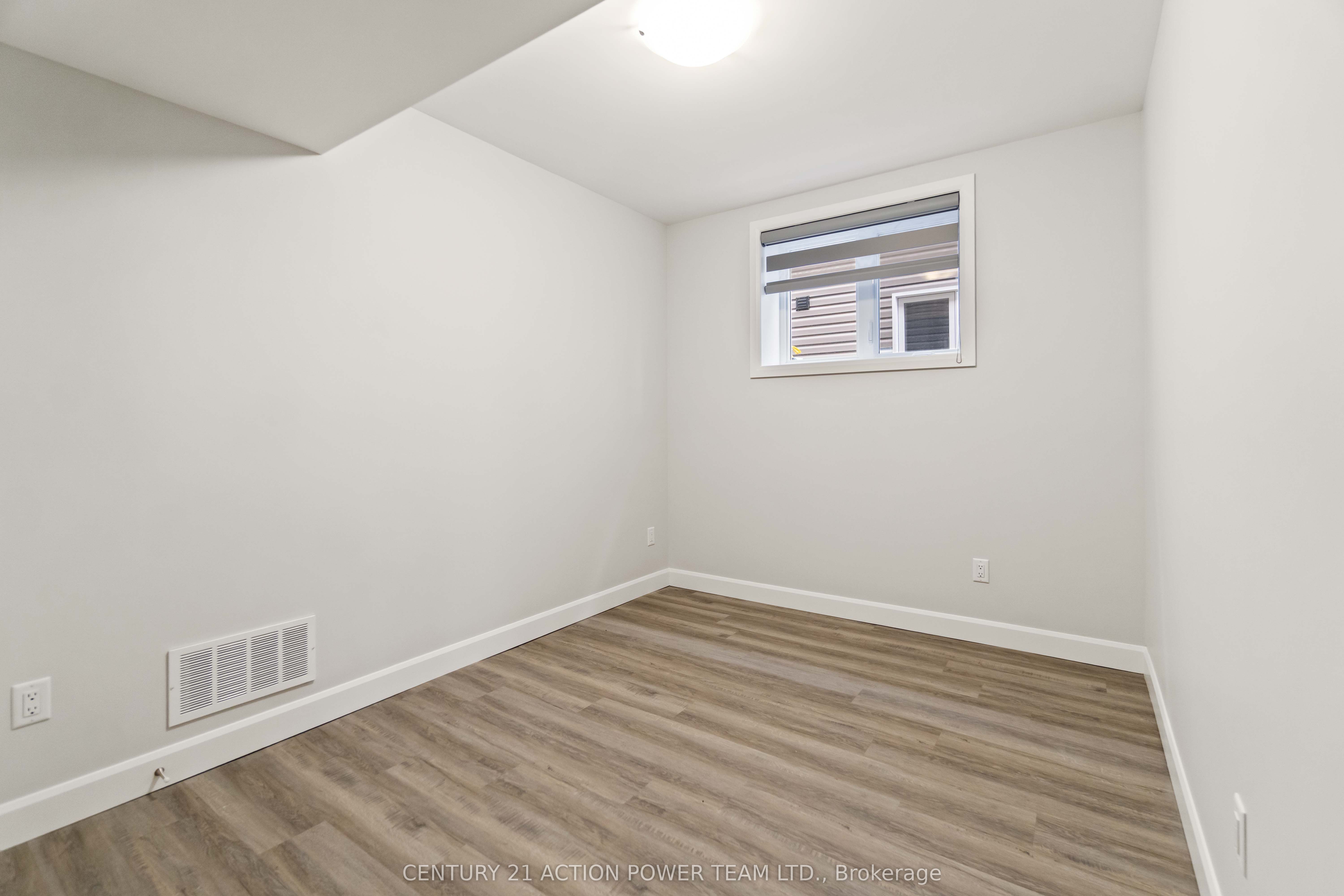 362 Hazel Crescent W A Property Photo 22