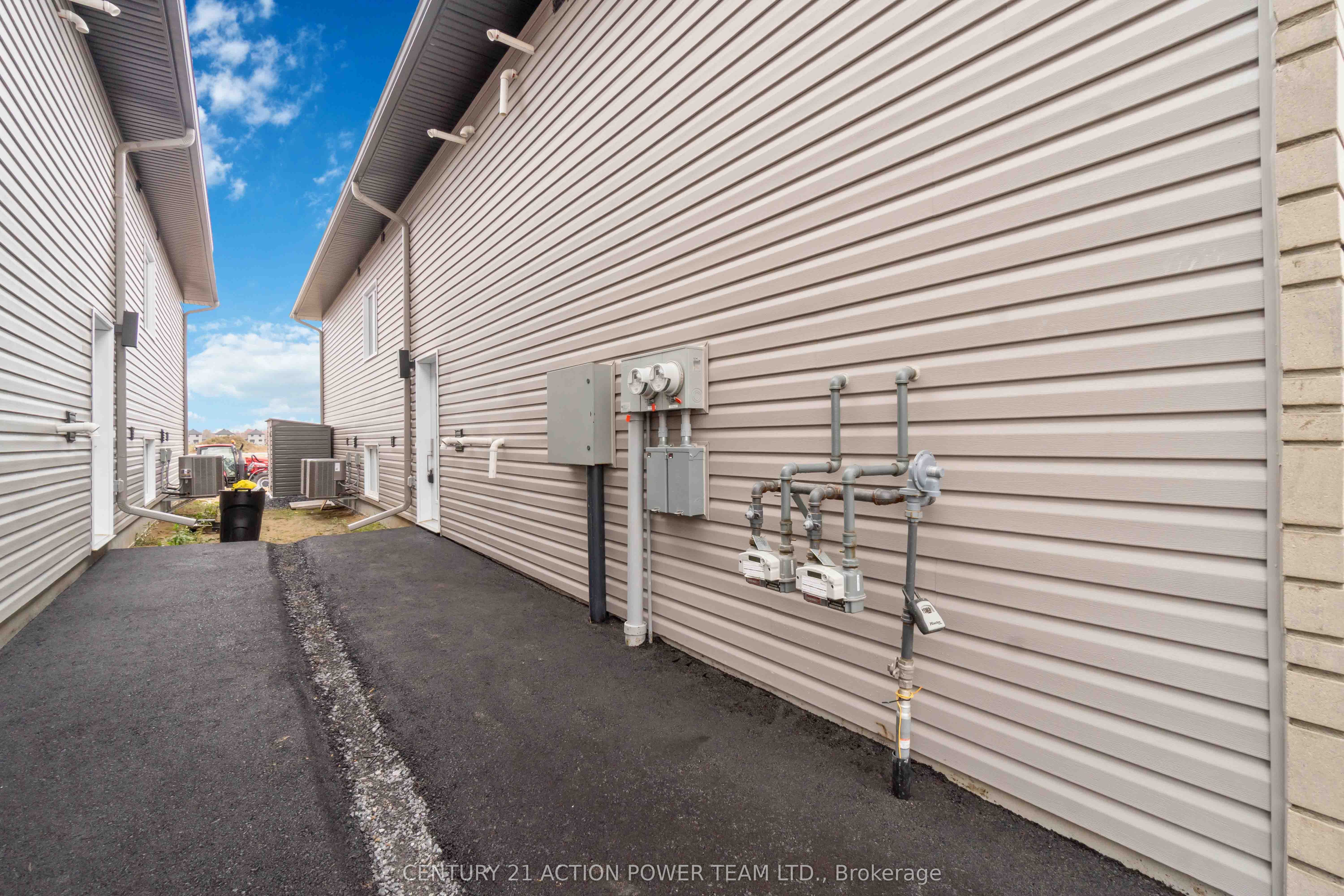 362 Hazel Crescent W A Property Photo 30