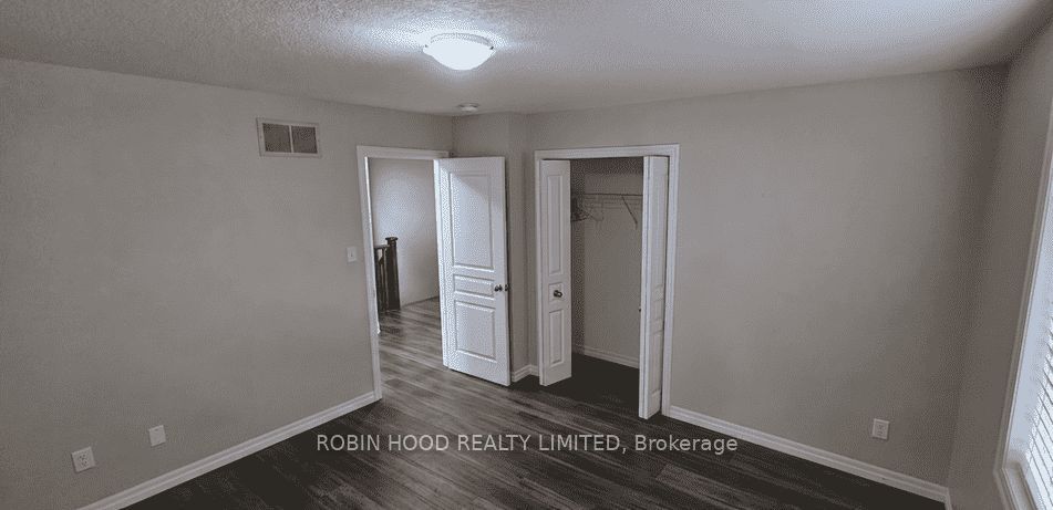 84 Hardcastle Drive Property Photo 11
