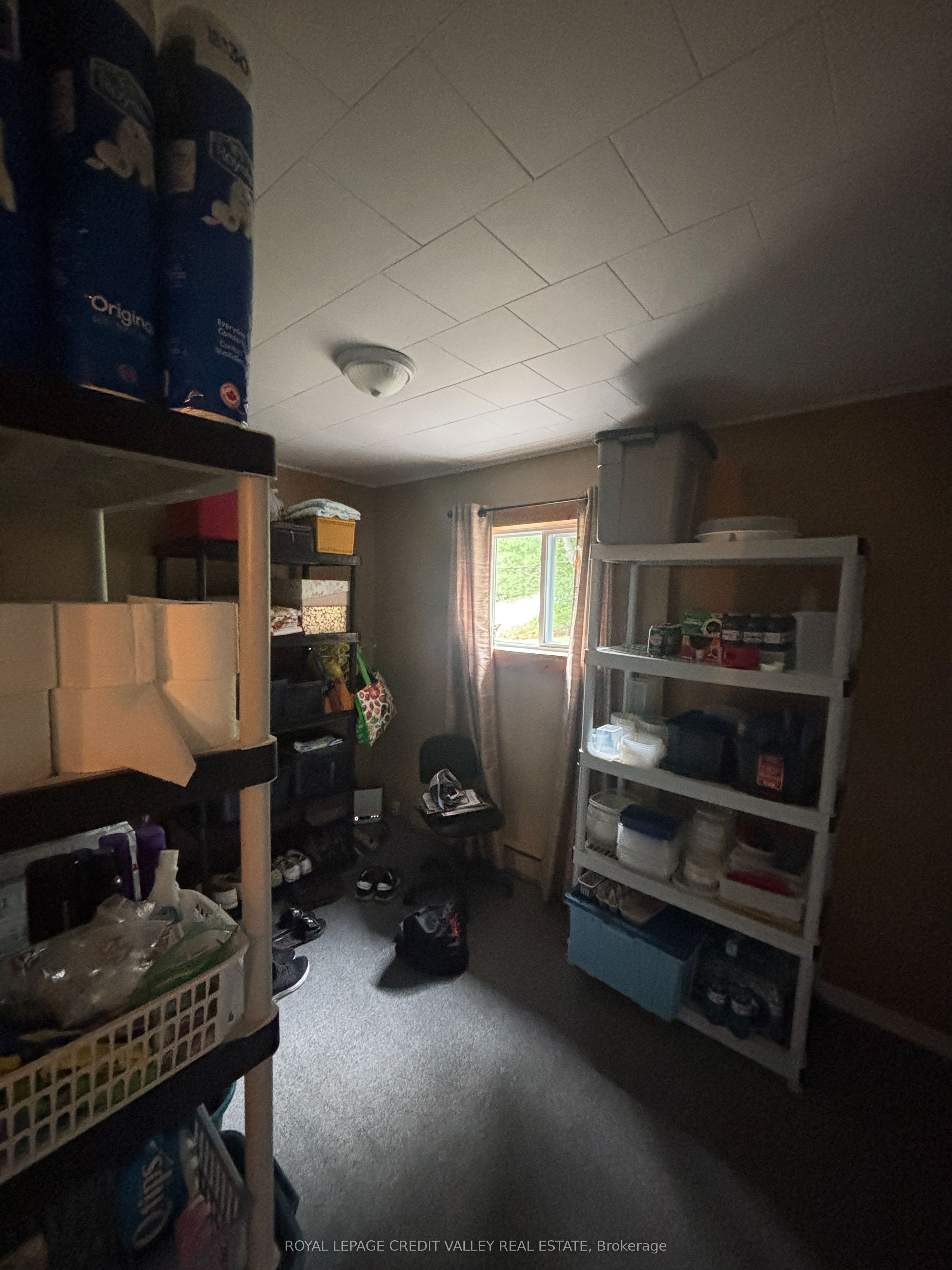 39 Cleak Avenue N Property Photo 21