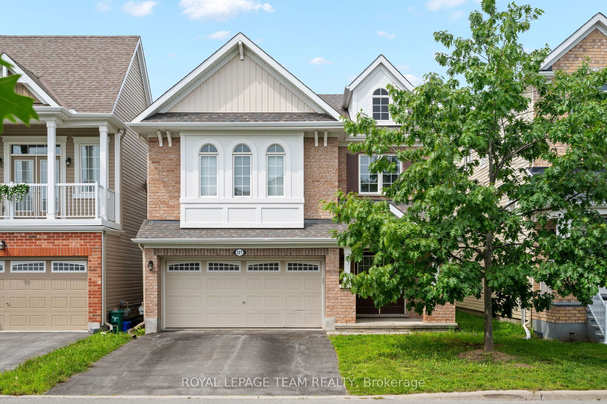 127 Solaris Drive Property Photo 1