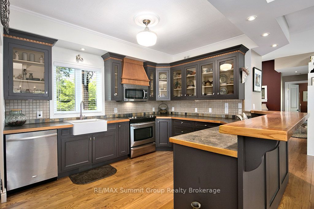 413669 Road 41a Property Photo 11