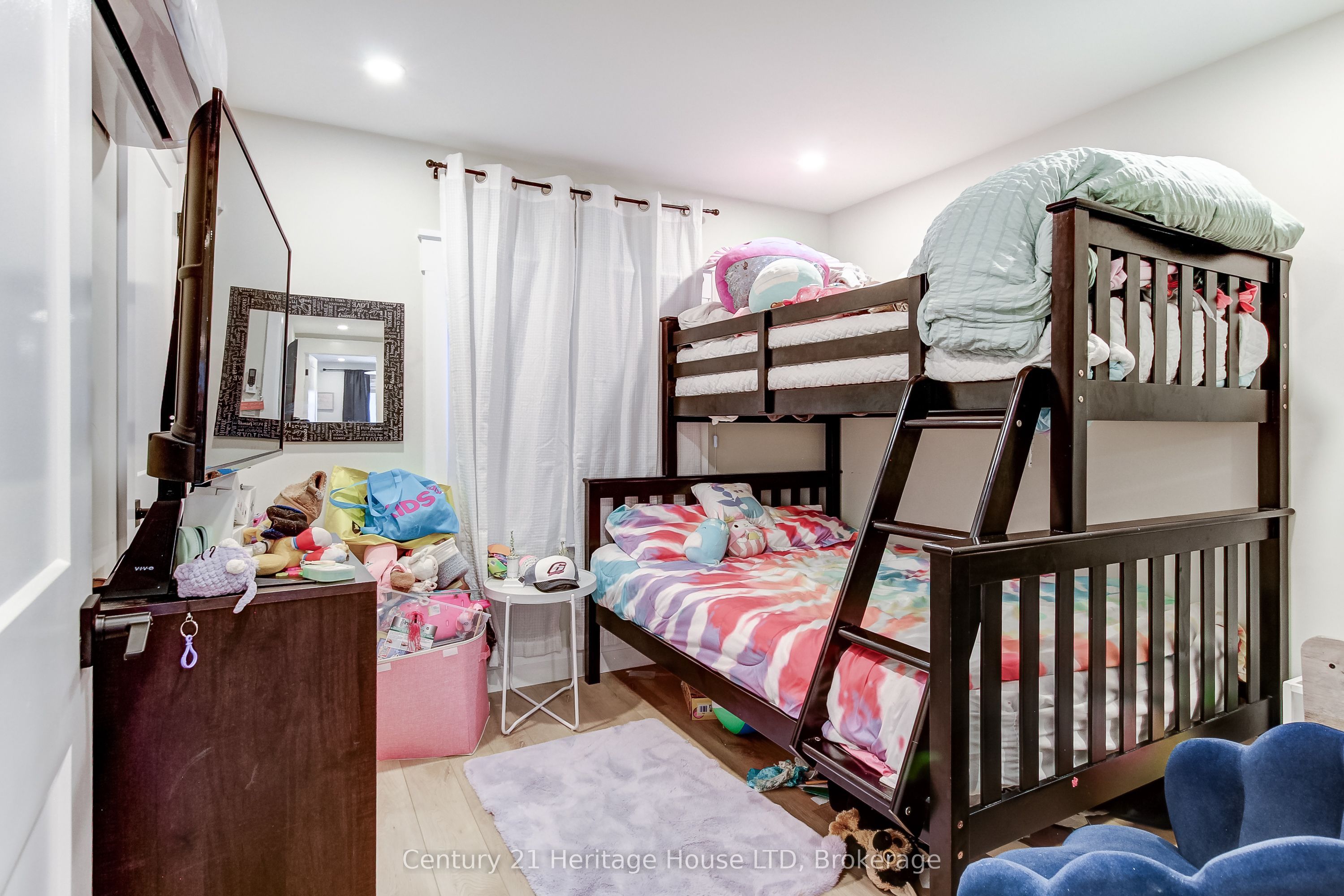 3820 Terrace Lane Property Photo 17