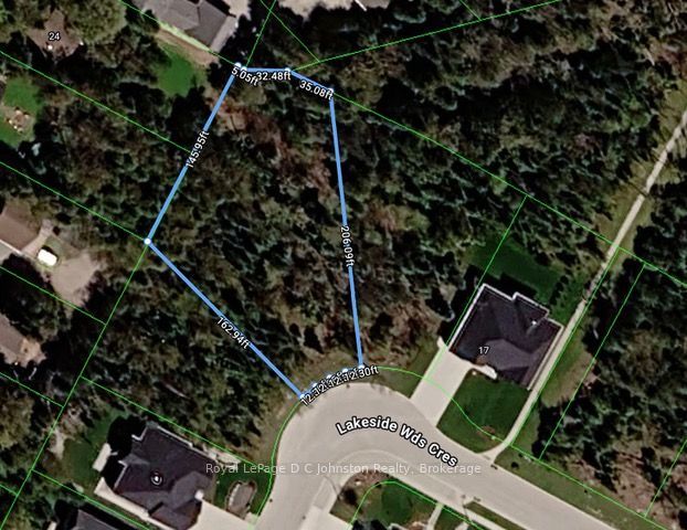 13 Lakeside Woods Crescent Property Photo 3