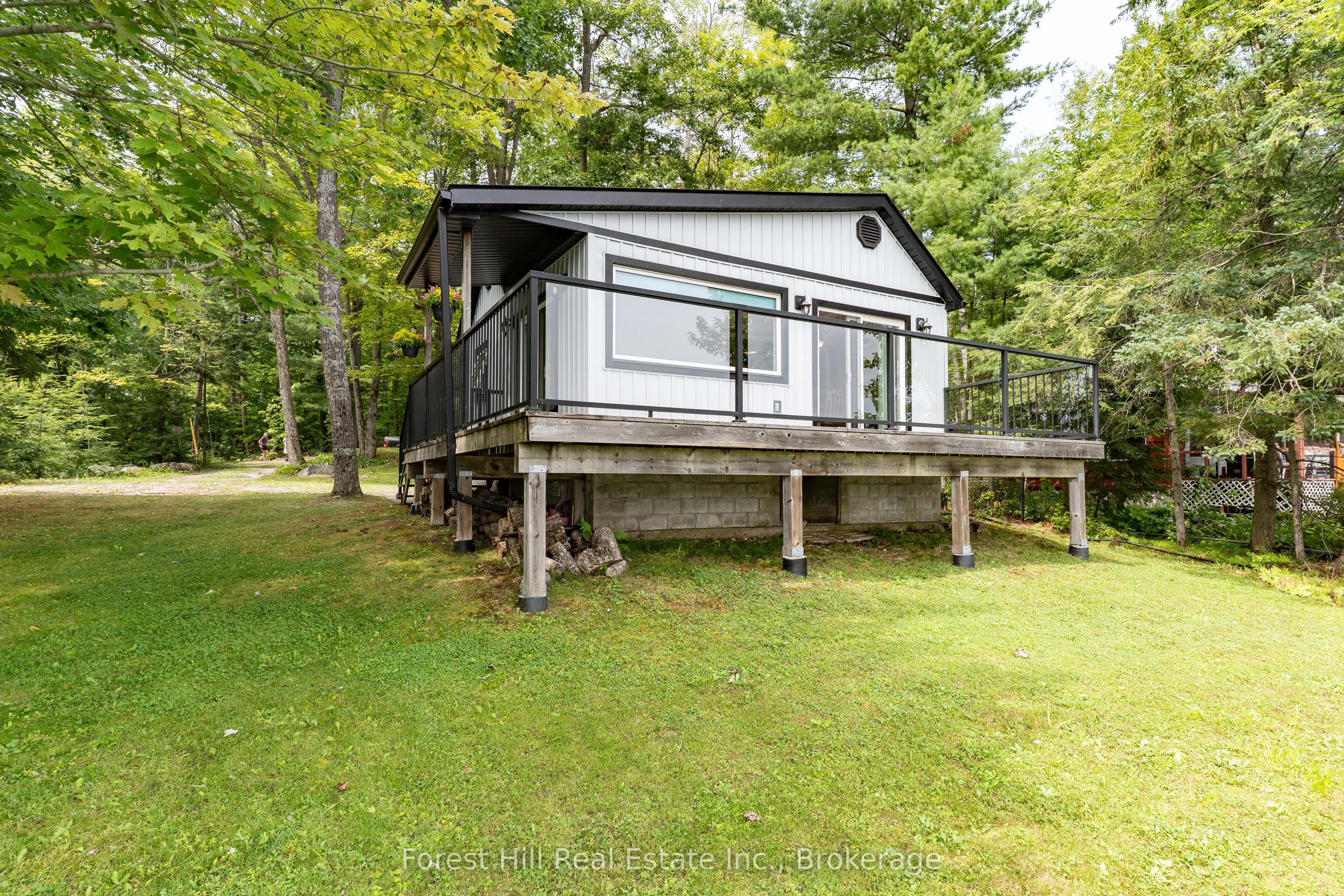 1048 West Black Lake Road Property Photo 34