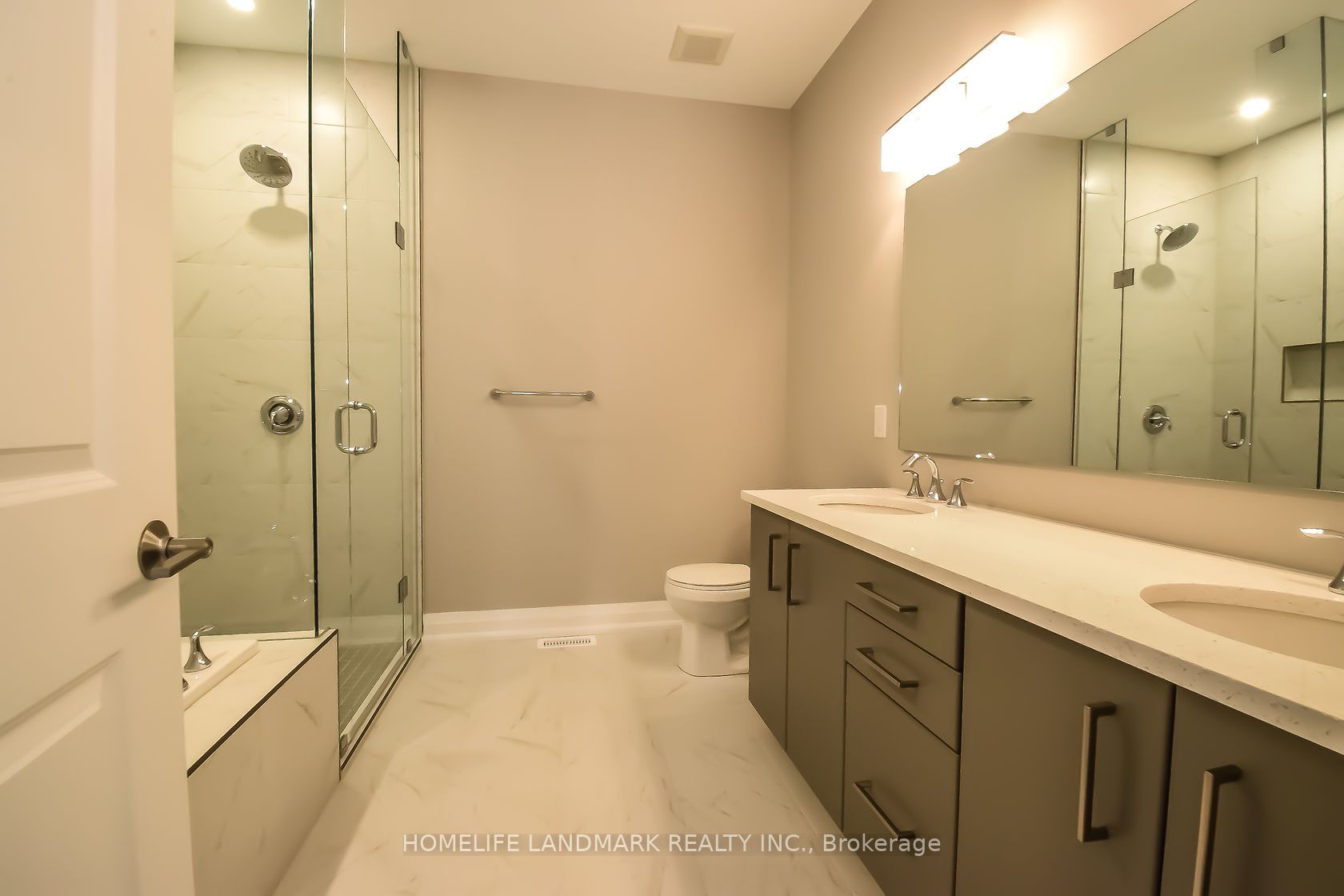 8974 Willoughby Drive Unit 23 Property Photo 16