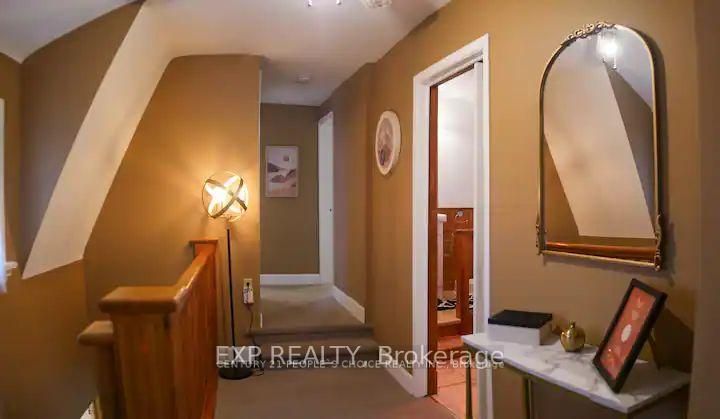 3090 Montrose Road Property Photo 5