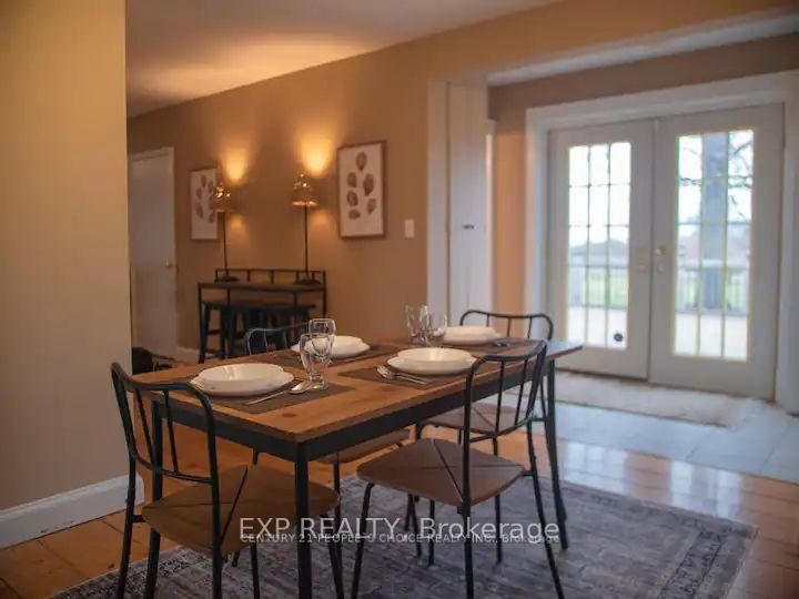 3090 Montrose Road Property Photo 7