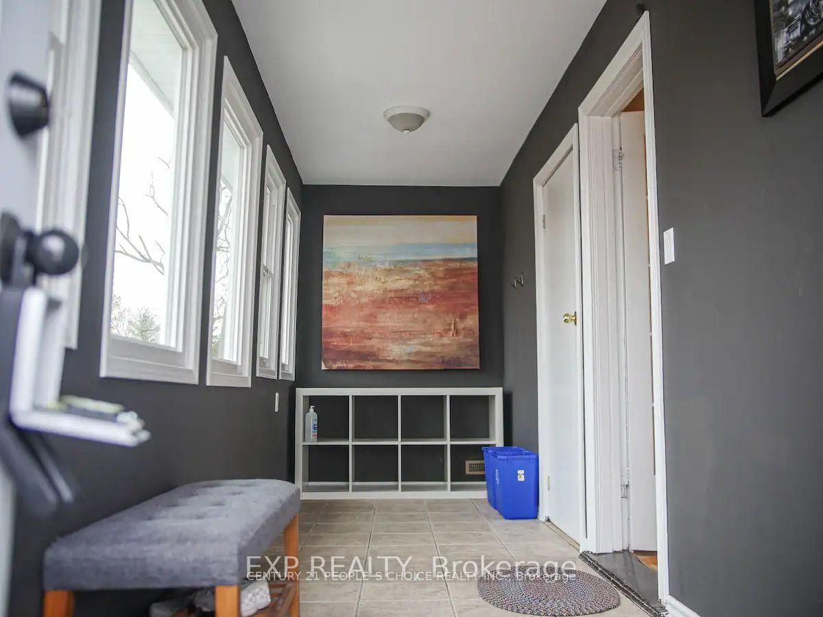 3090 Montrose Road Property Photo 15