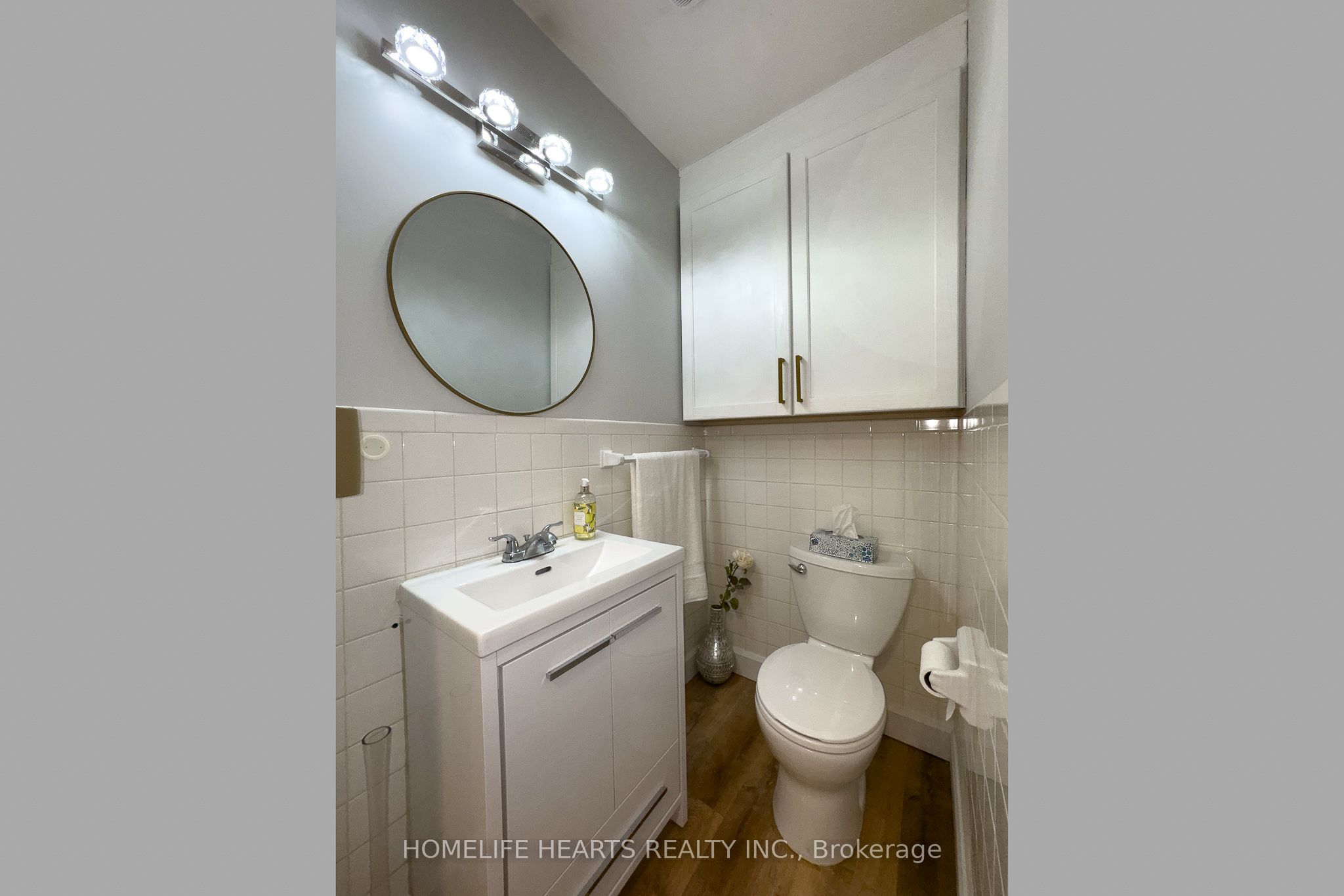 227 Queen Street Property Photo 17