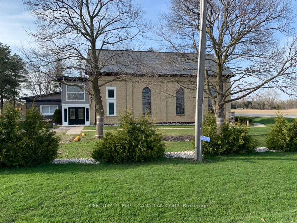 14310 Ilderton Road Property Photo 4