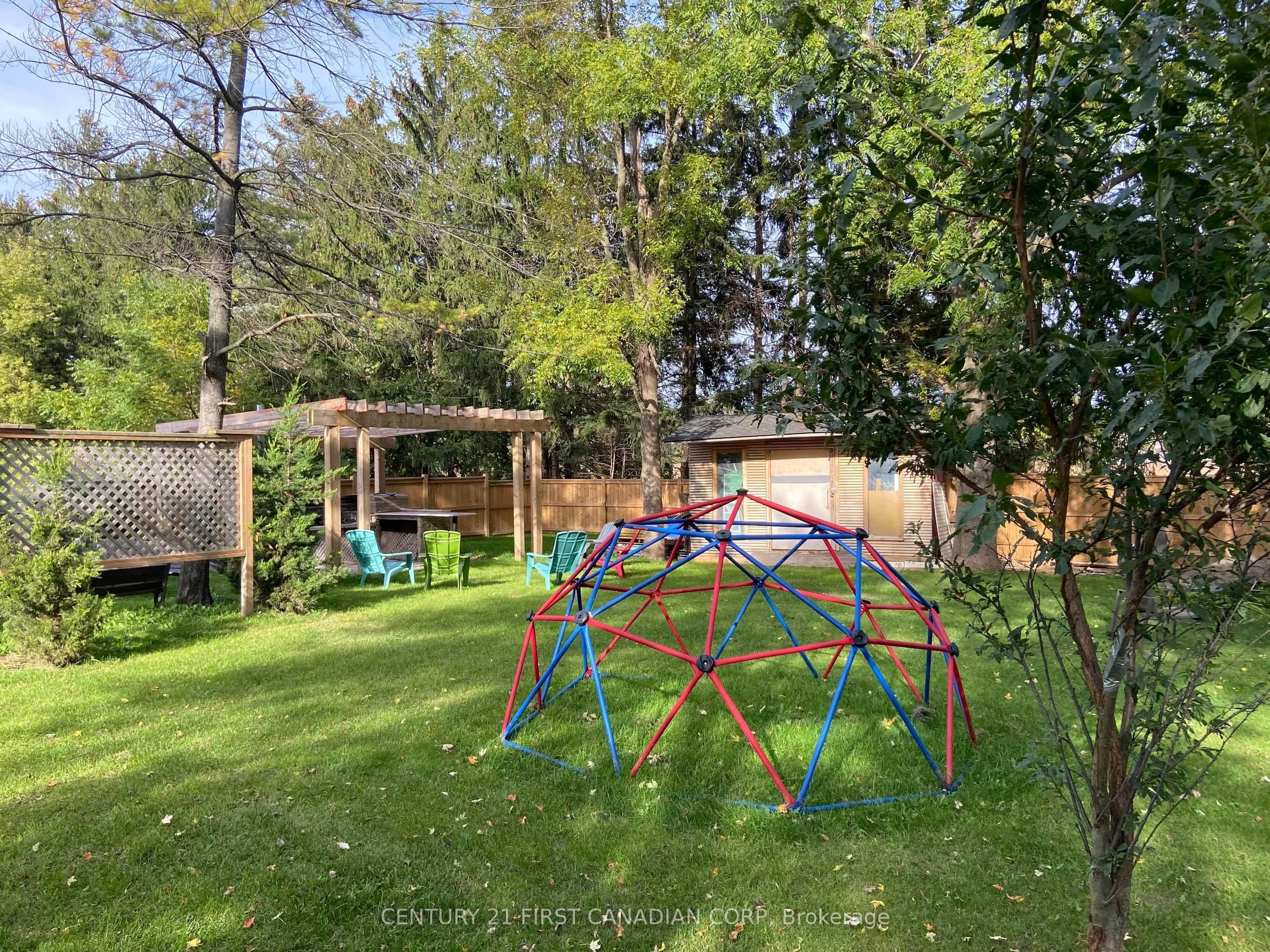 14310 Ilderton Road Property Photo 13