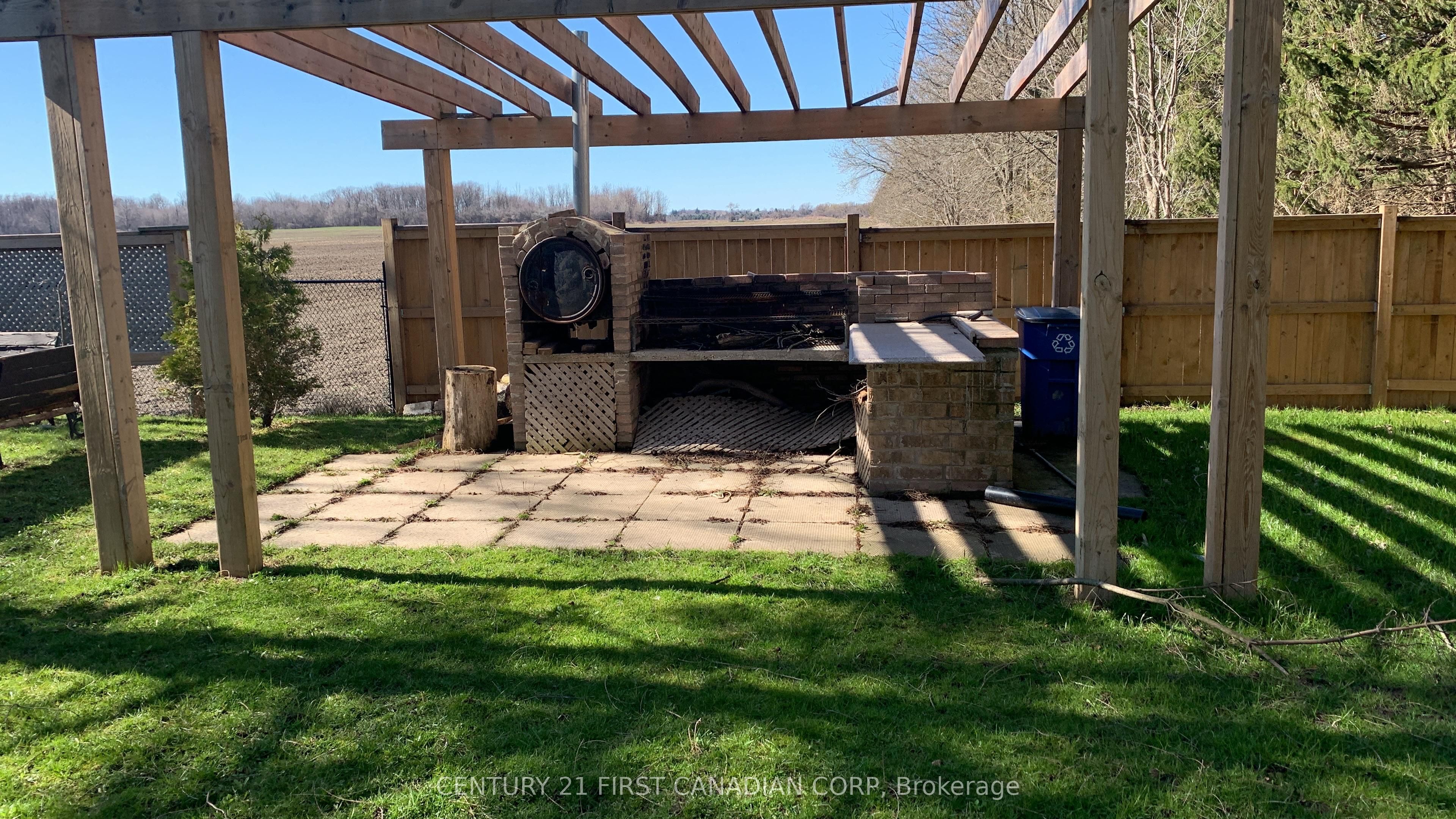14310 Ilderton Road Property Photo 14