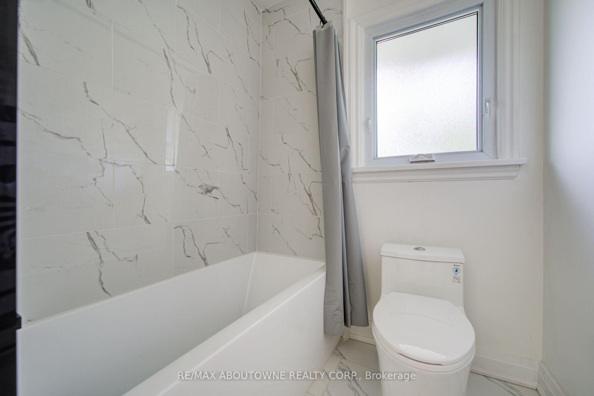 30 Dale Avenue Property Photo 20
