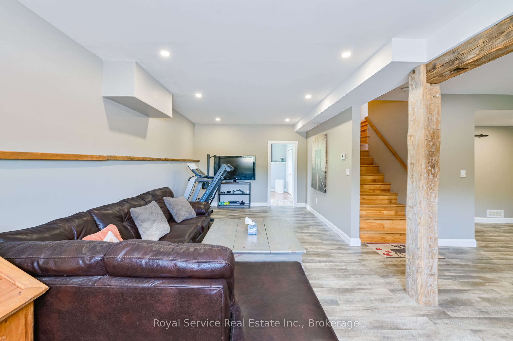 2701 11 Th E Line Property Photo 19