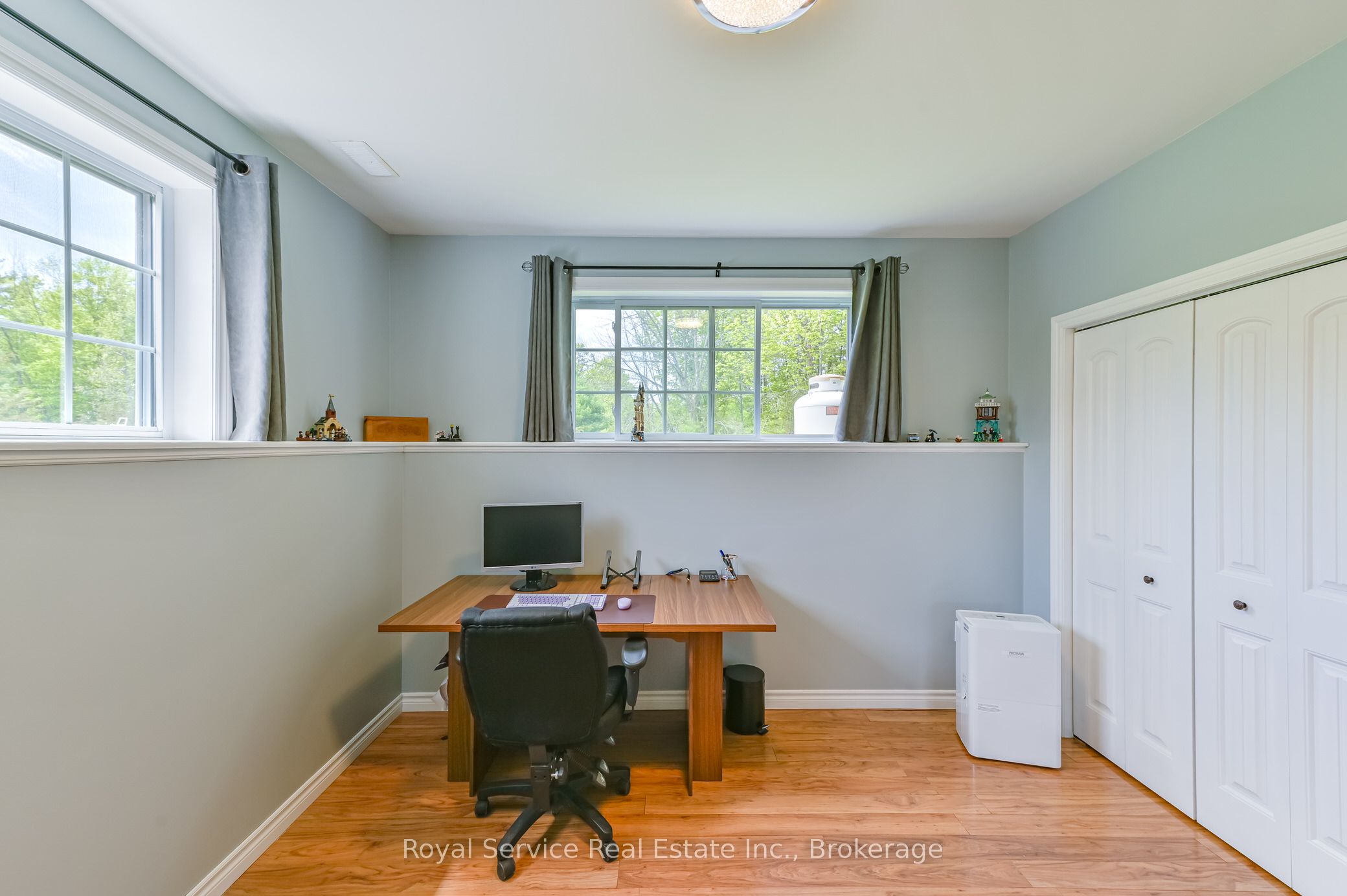 2701 11 Th E Line Property Photo 22