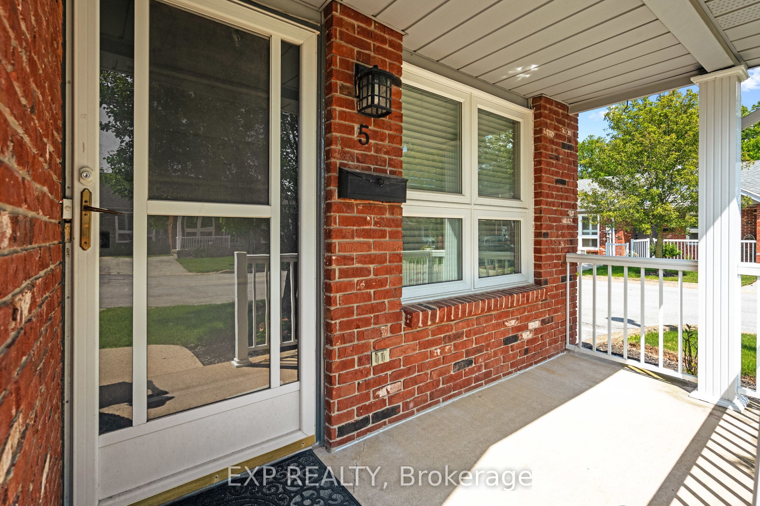 226 Vansickle Road 5 Property Photo 5