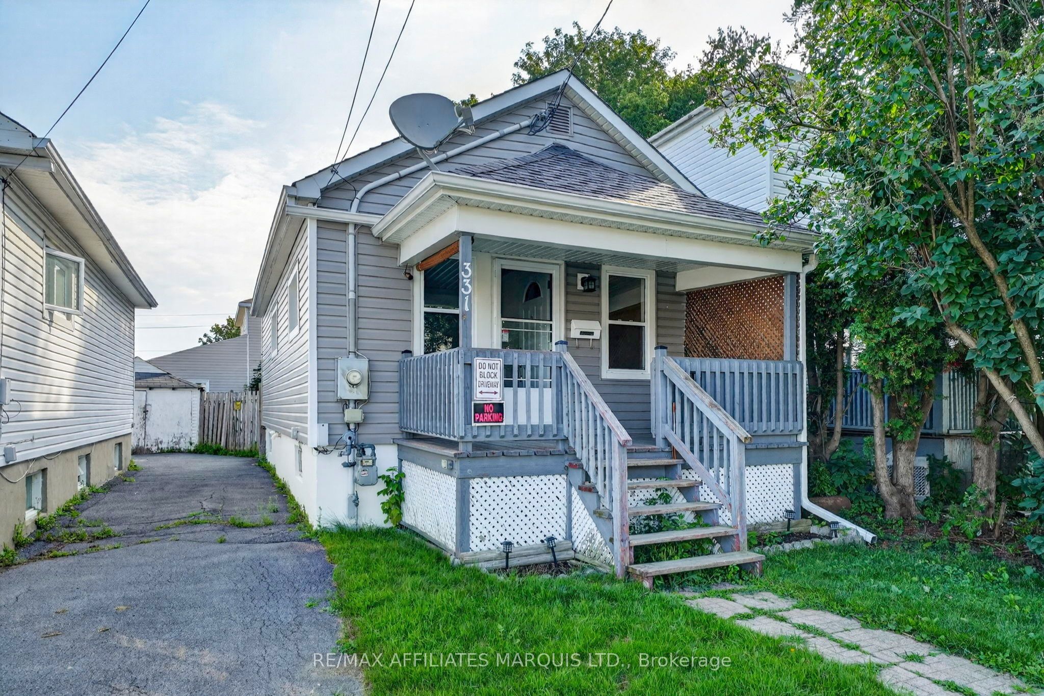 331 Carleton Street Property Photo 1
