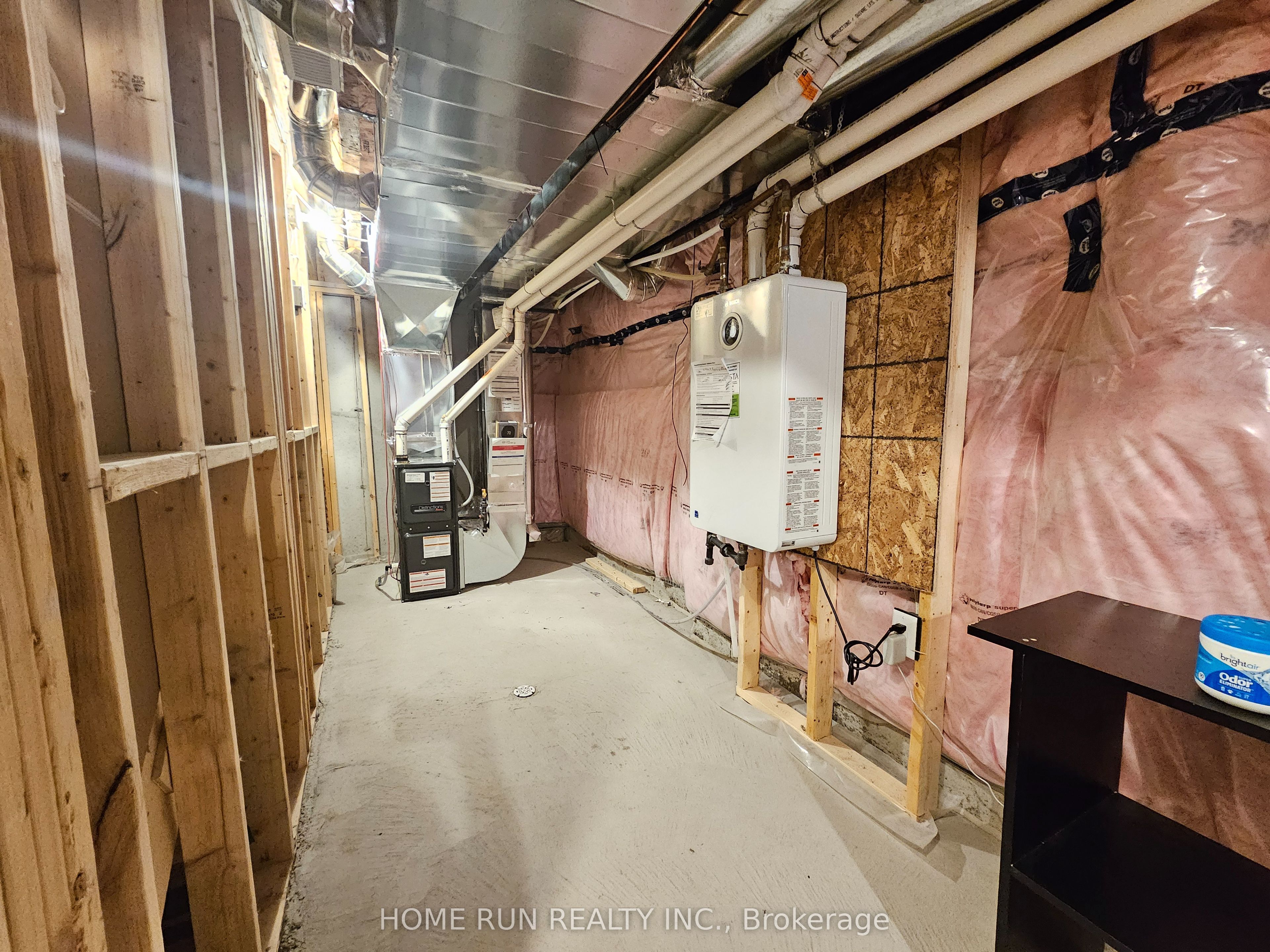 312 Parallax Private Property Photo 21