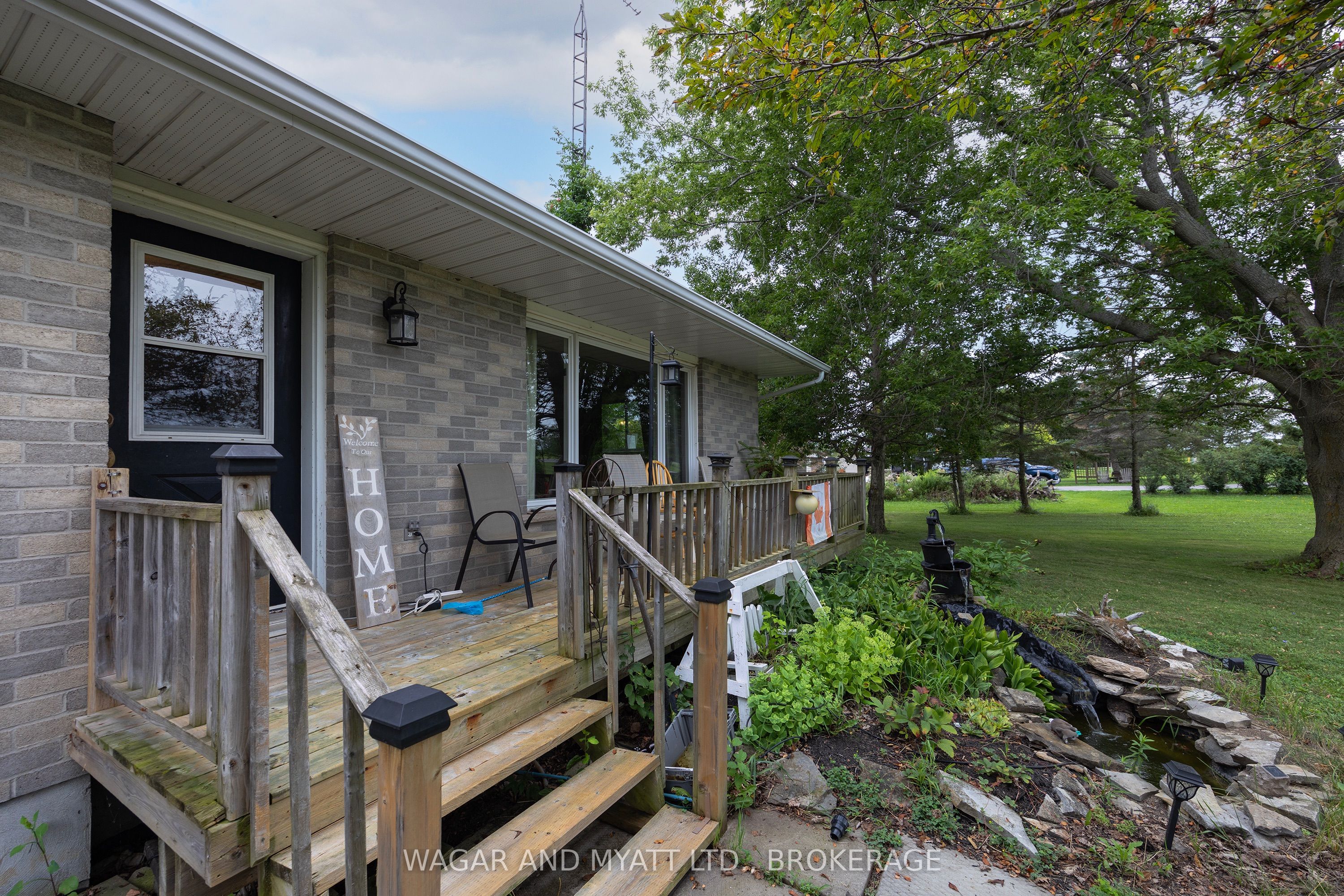 7414 2 Highway Property Photo 2