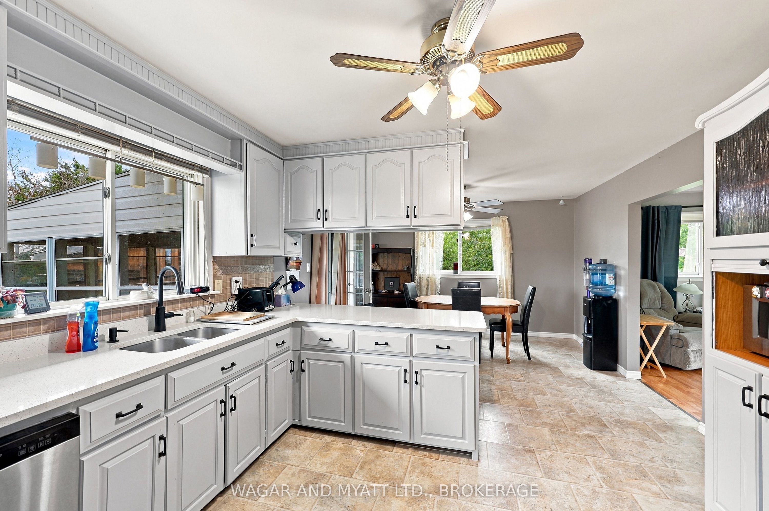 7414 2 Highway Property Photo 6