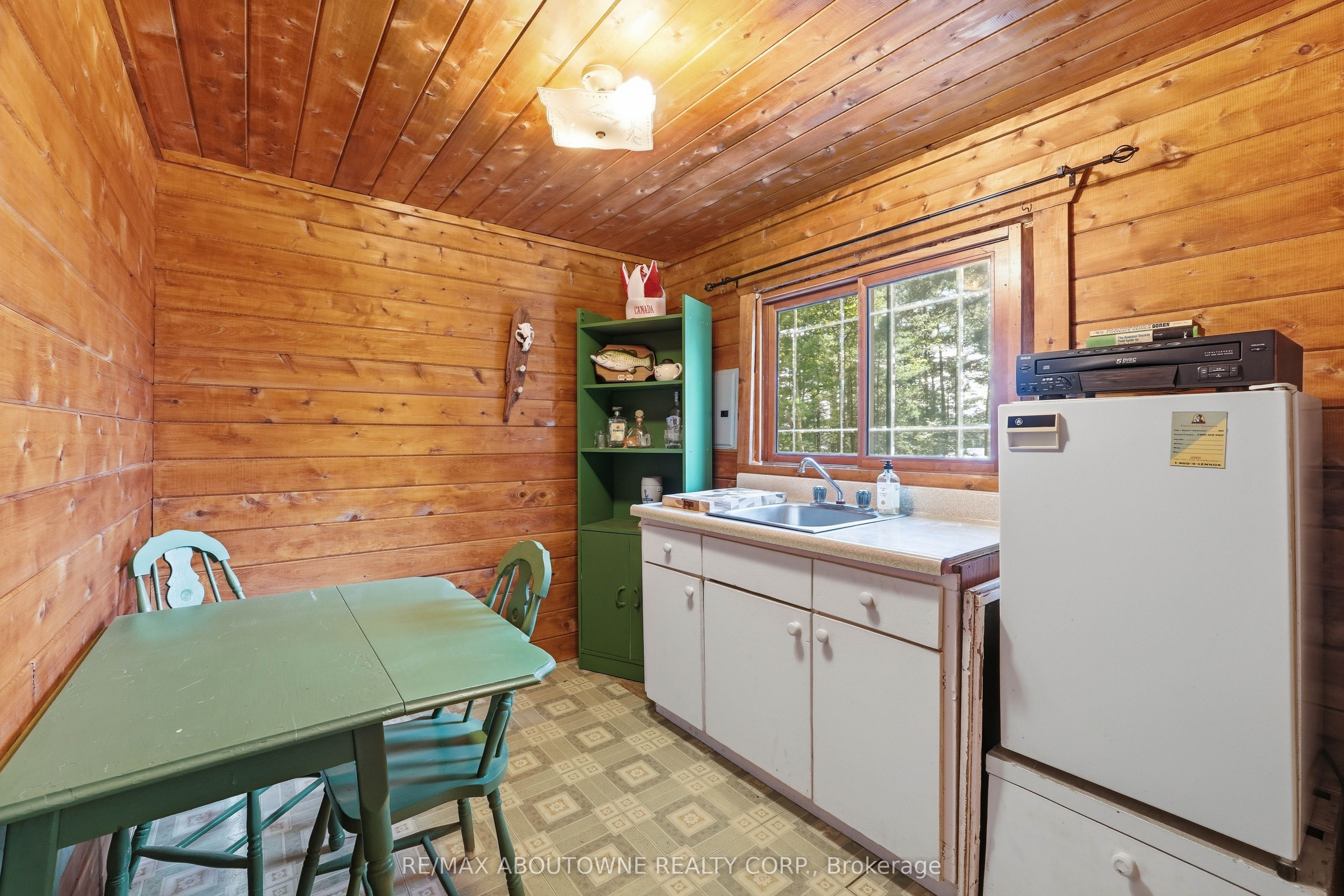 370 Fraser Lake Property Photo 26