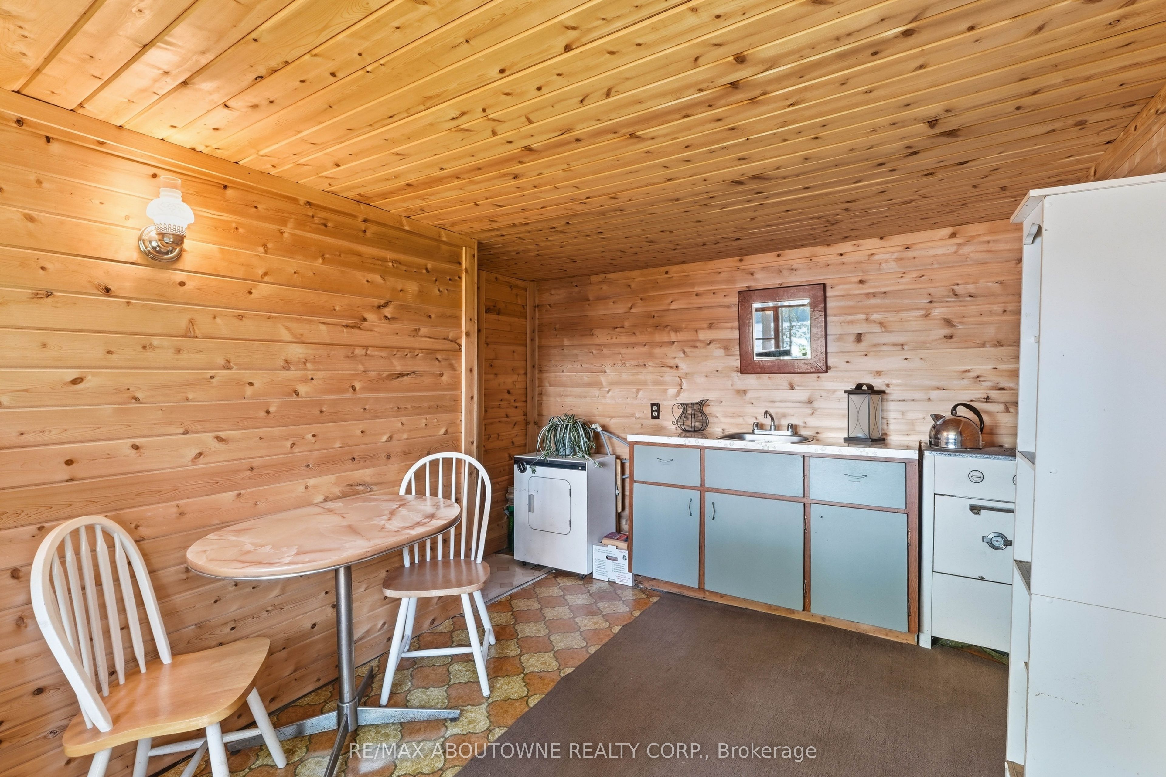 370 Fraser Lake Property Photo 33