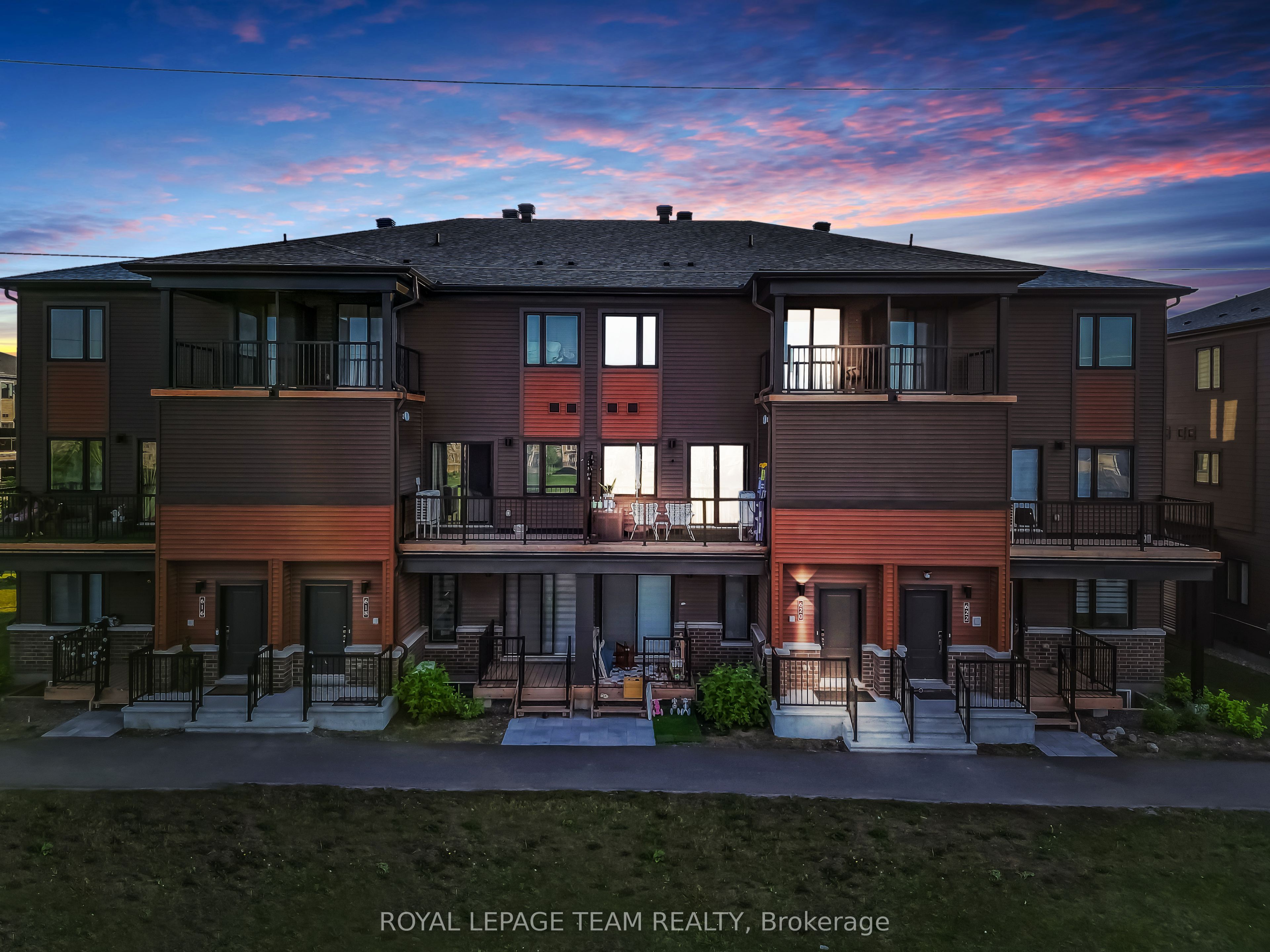 620 Parnian Private Property Photo 2