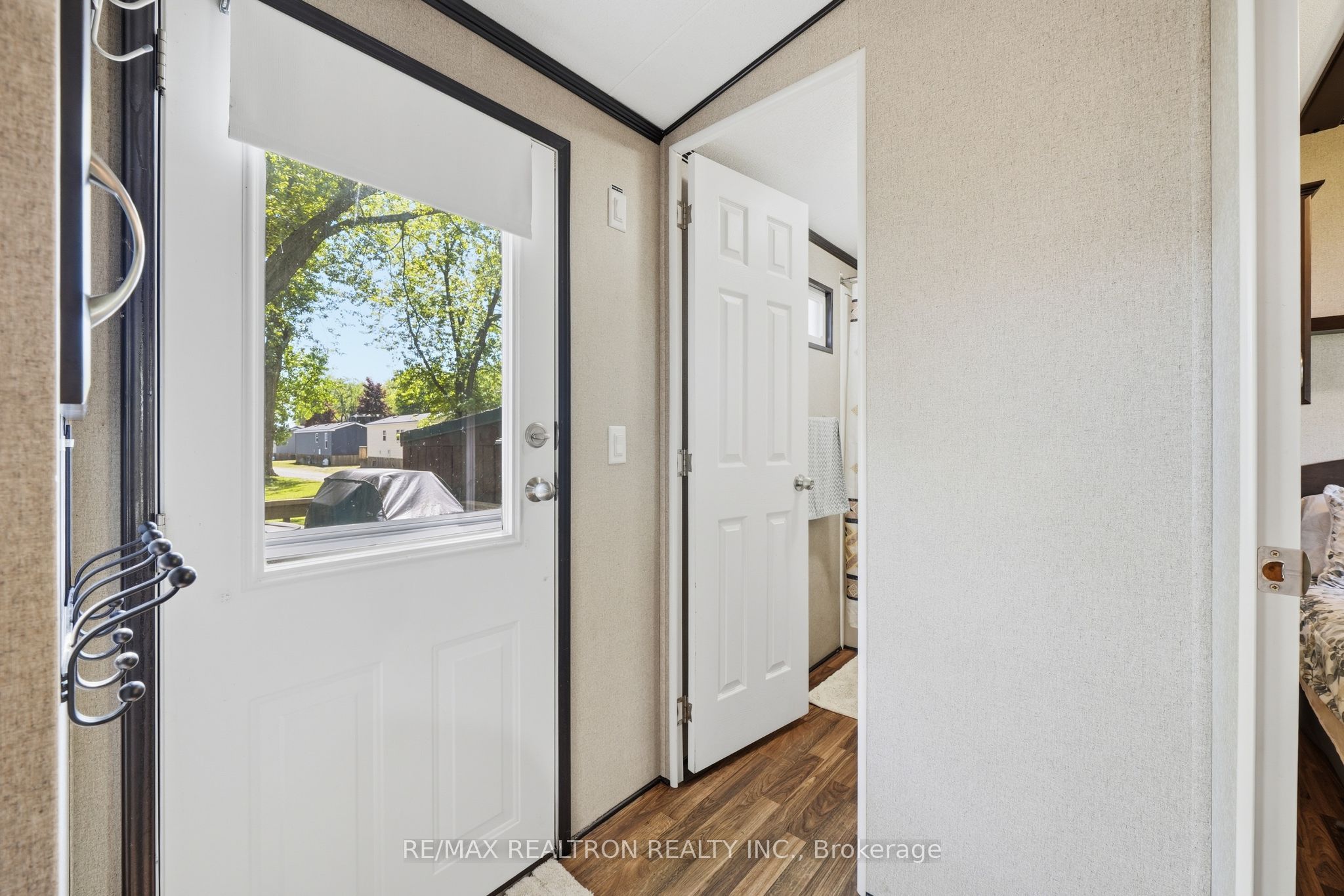 486 County Rd 18 Road Property Photo 6