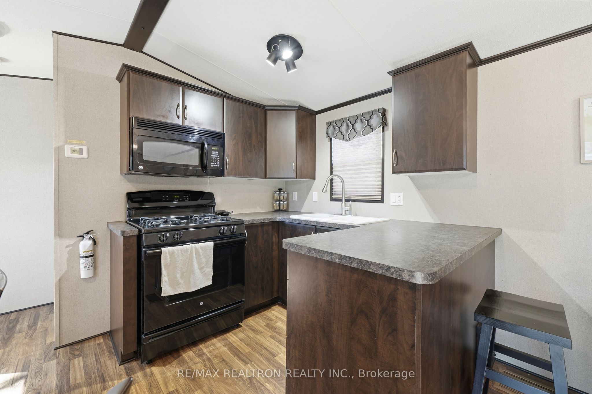 486 County Rd 18 Road Property Photo 12