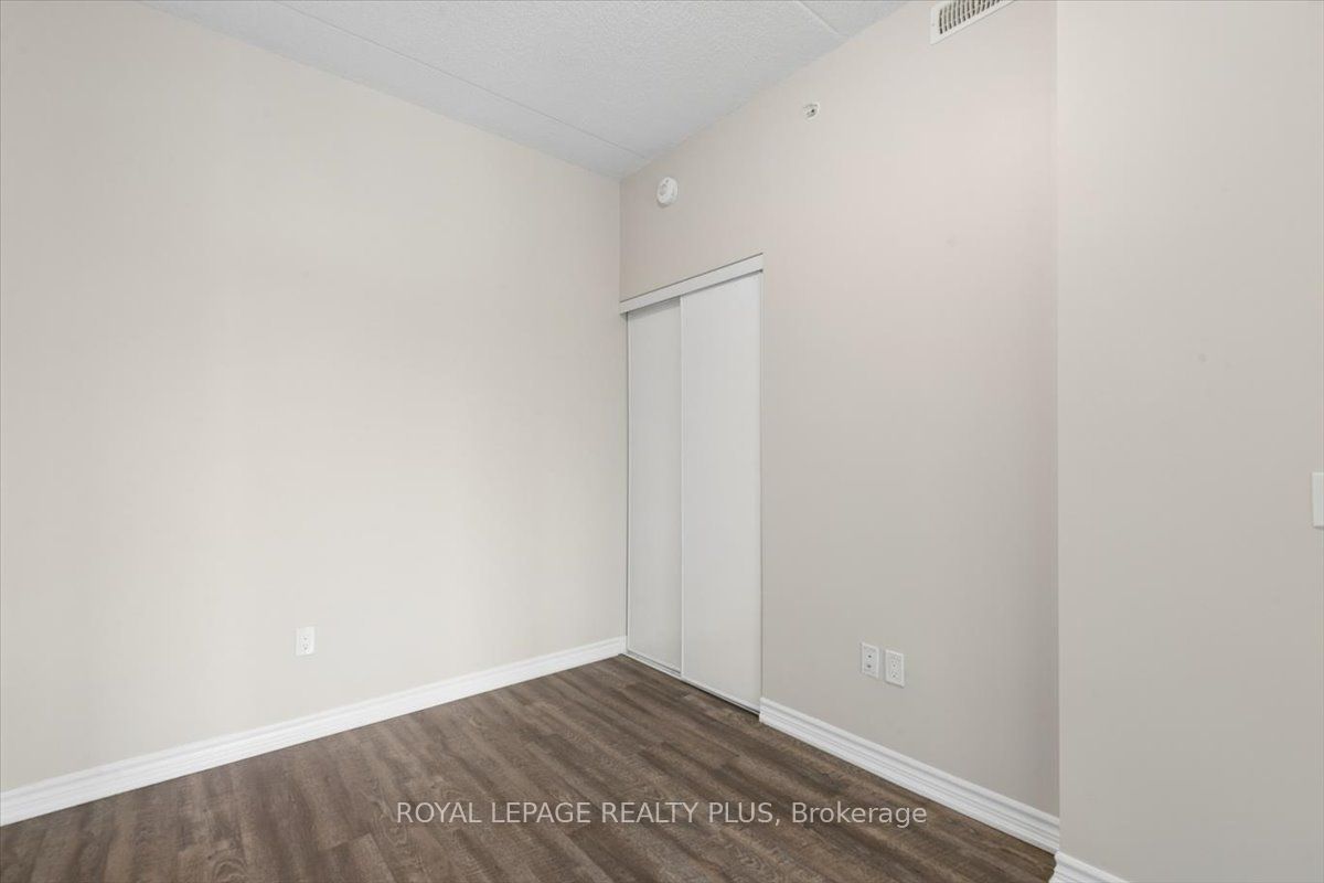 1284 Gordon Street 404 Property Photo 15